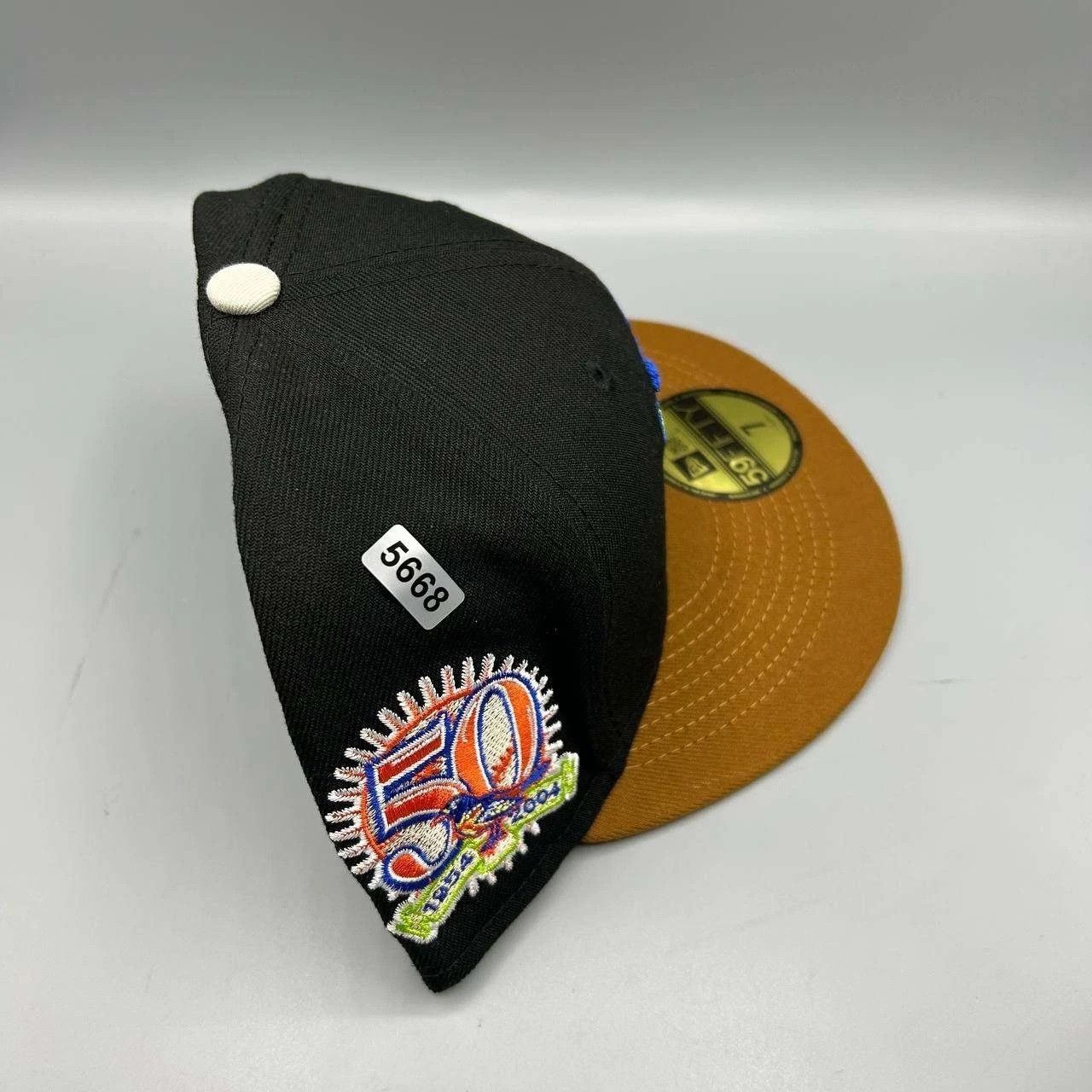 New Era Baltimore Orioles Gingerbread Hat Men 7 Black Fitted Cap New Size ONE SIZE - 9 Thumbnail