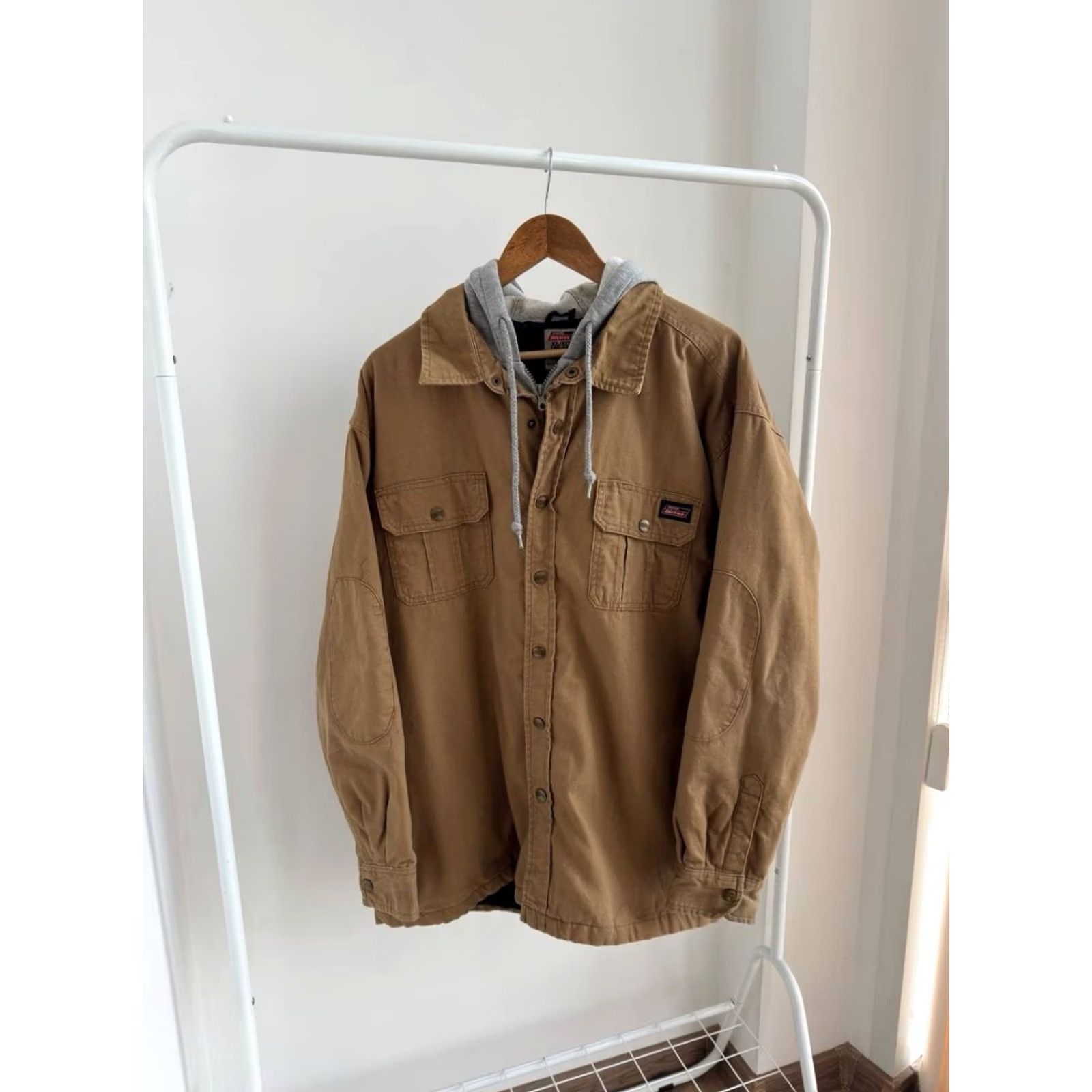 Dickies DICKIES MEN’S WORKWEAR ACTIVE HOODED JACKET BROWN XL Jacket Mens Hooded Lightweight Lined Quilted 90s Workwear Over Jacket Dickies Size US XL / EU 56 / 4 - 5 Thumbnail
