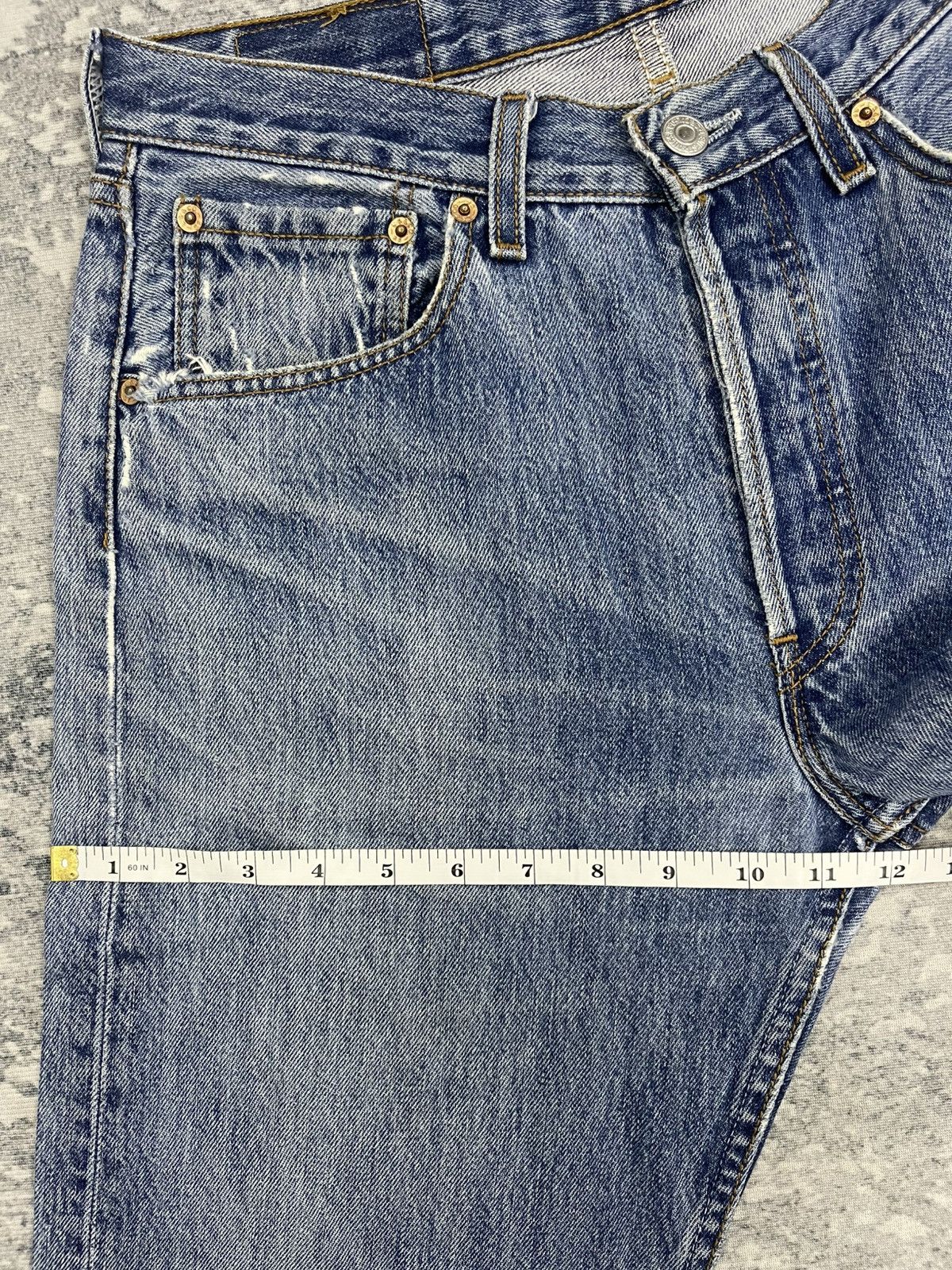 Levi's Thrashed Vintage Levi’s 501 Destructed Light Wash Size US 31 - 17 Thumbnail