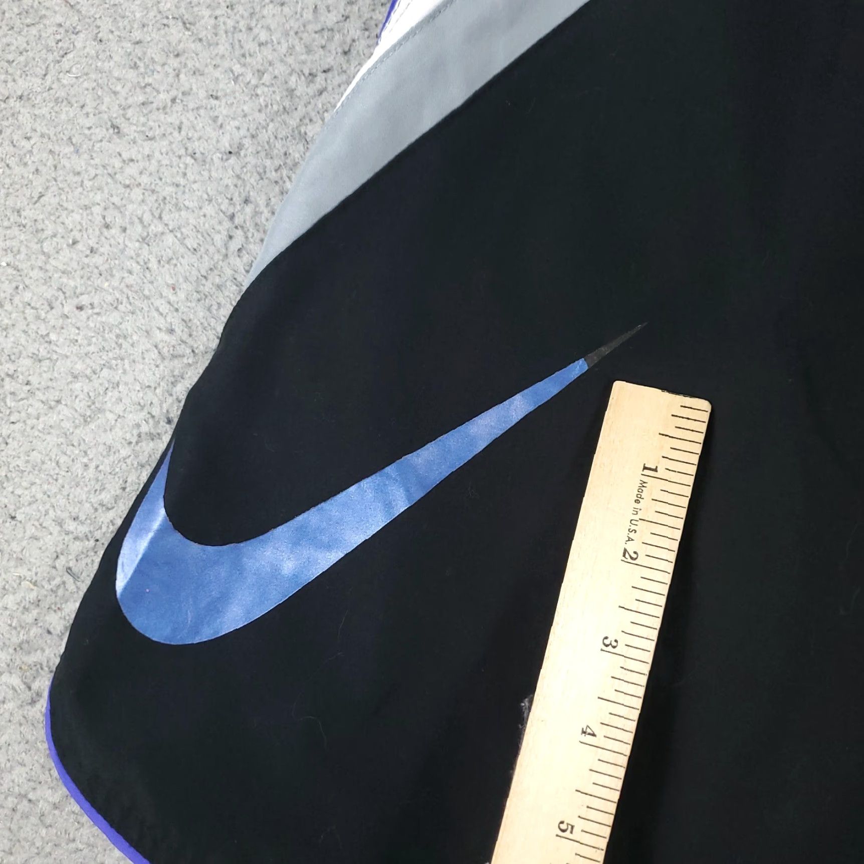 Nike Nike Shorts Mens Medium Black Swoosh Lace Tie Beach Board Swim Trunks Comfort Back Pocket Breathable Drawstring Pockets Men's Bottom Size US 31 - 7 Thumbnail