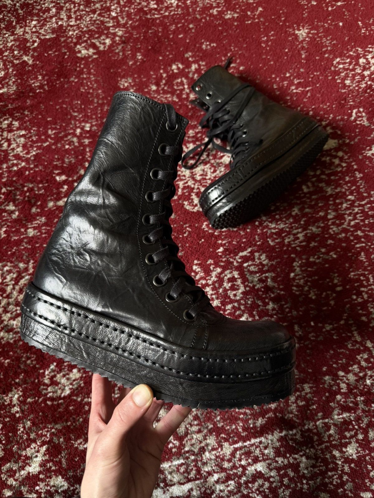 Double sole 10 holes goat