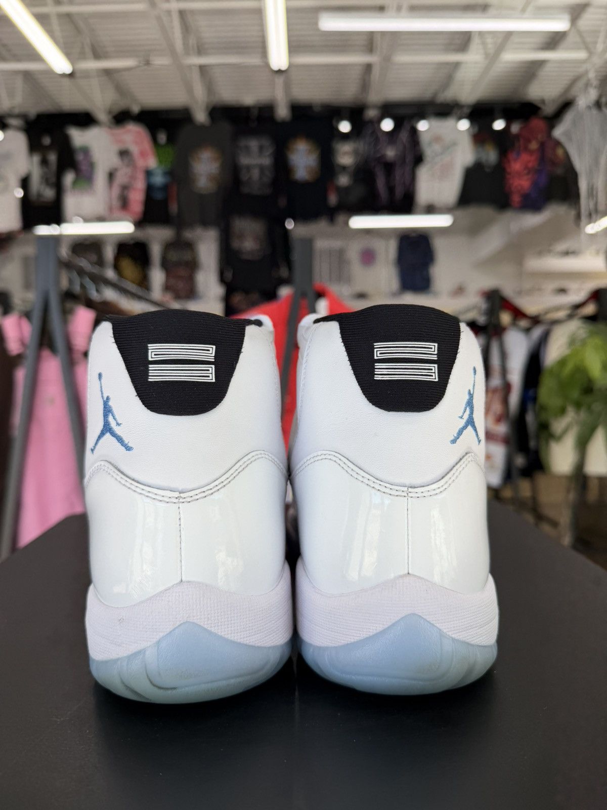 Jordan Brand Air Jordan 11 Legend Blue Size 11 (2024) Size US 11 / EU 44 - 5 Thumbnail