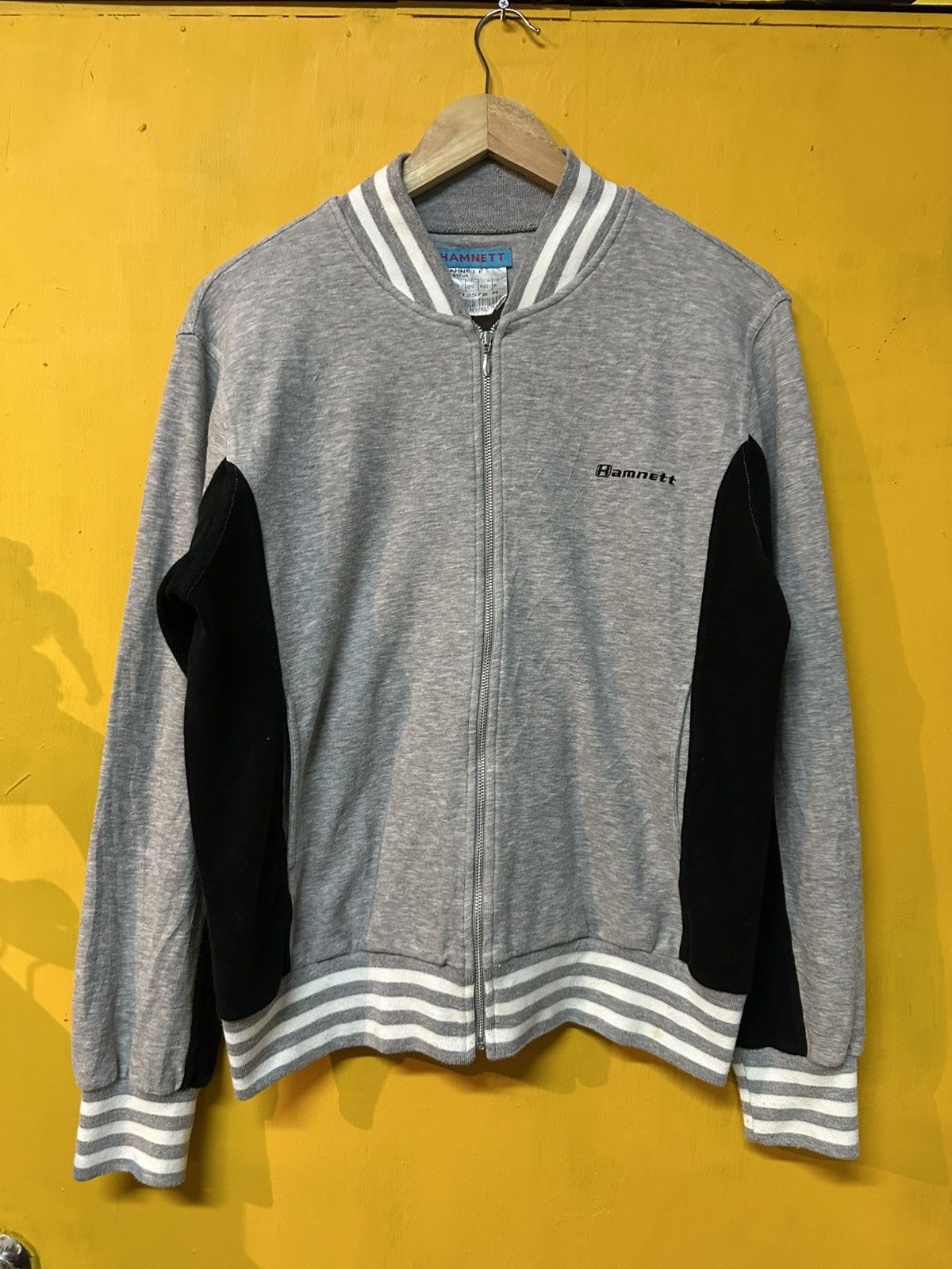 Katharine Hamnett London Authentic Katharine Hamnett Classic Athletic Sweater Size US M / EU 48-50 / 2 - 3 Thumbnail