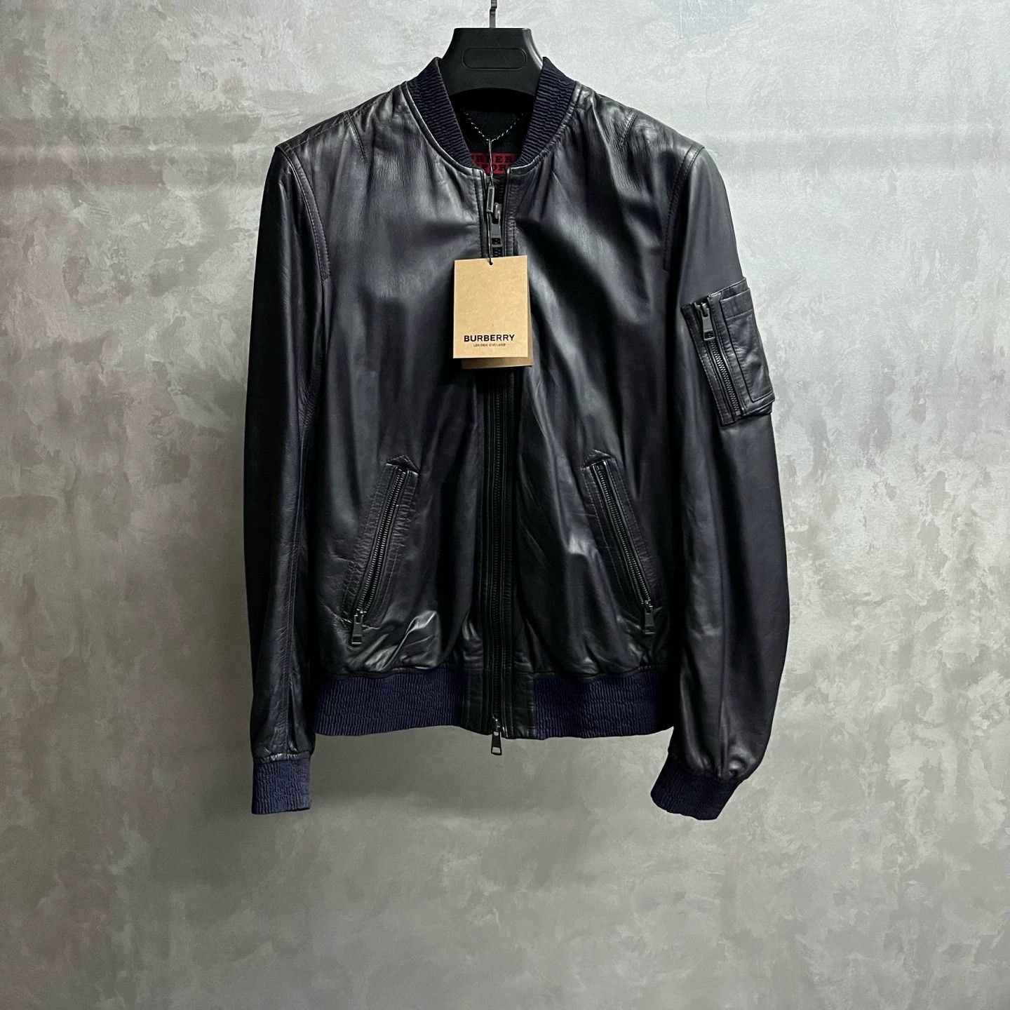 Burberry Burberry Latest Blue Solid Stand Collar Leather Jacket Size US M / EU 48-50 / 2 - 1 Thumbnail