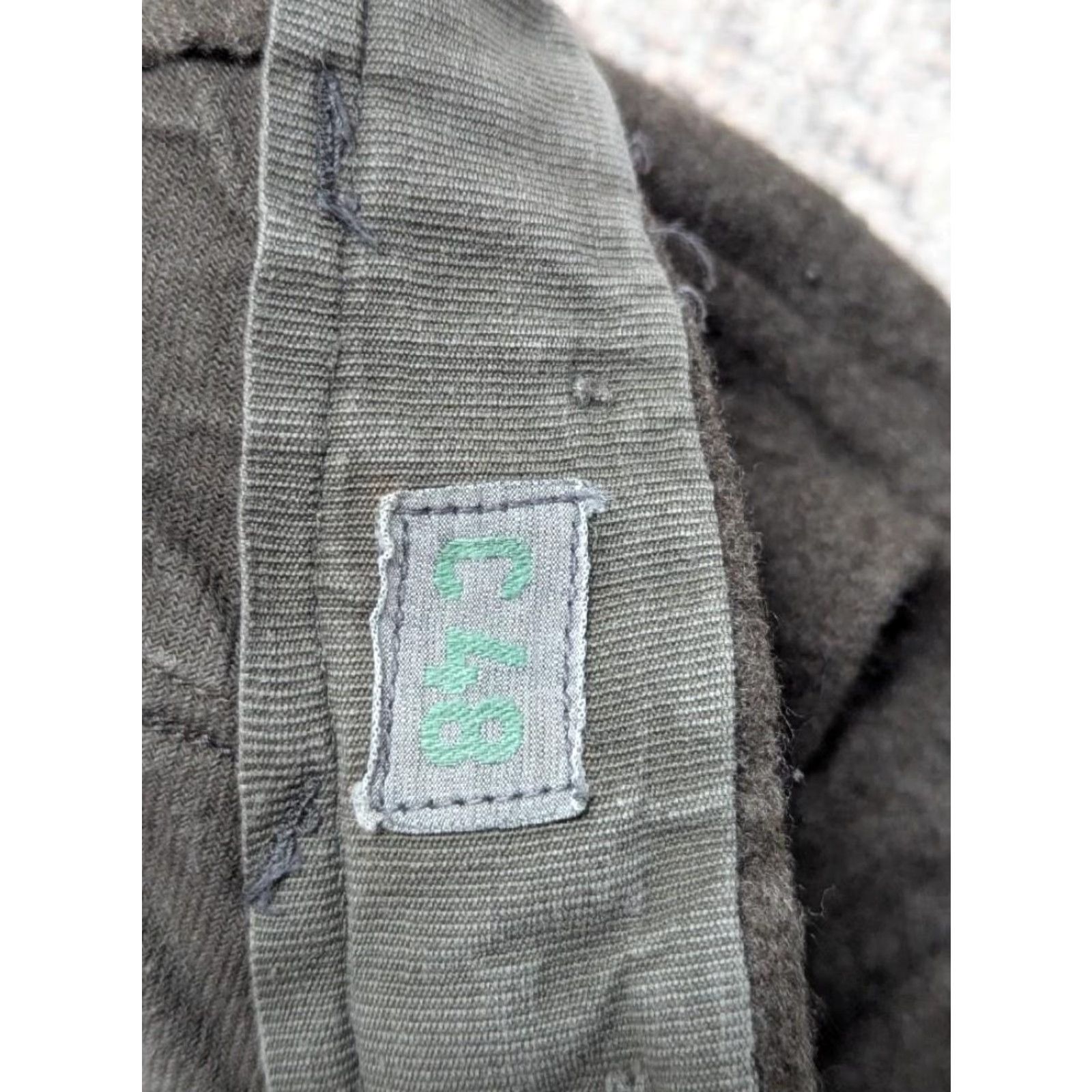 Vintage VINTAGE swedish WWII army pants WOOL military green C-48 sweden CARGO Size US 30 / EU 46 - 5 Thumbnail