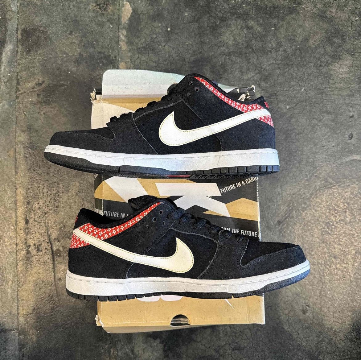 Nike Dunk Low SB Firecracker Black Size US 11 / EU 44 - 6 Thumbnail