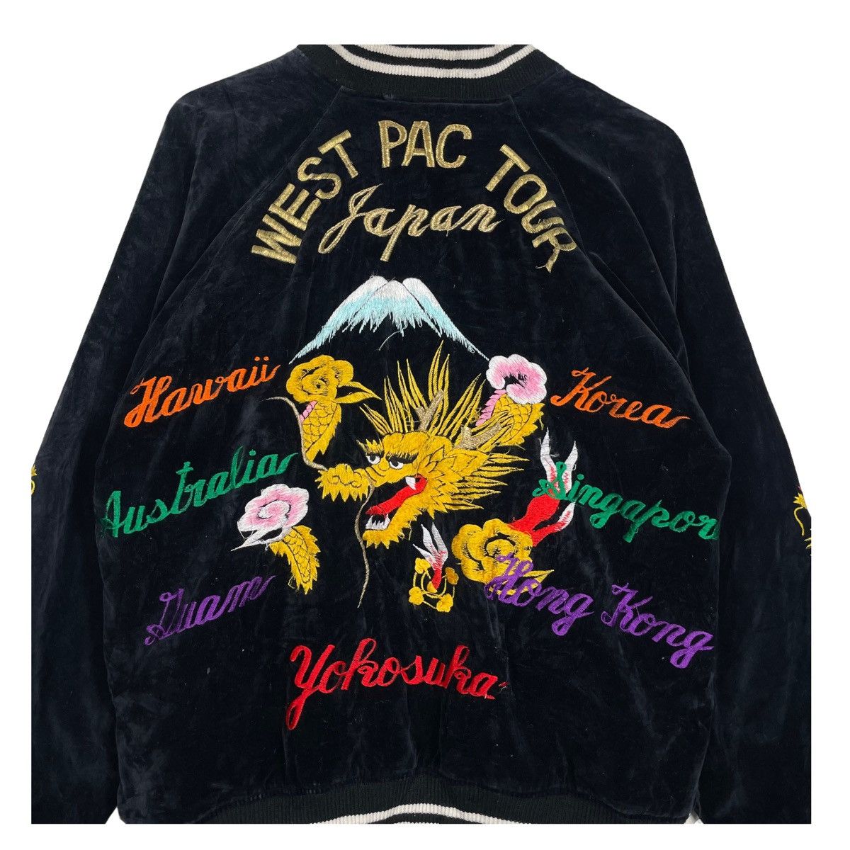 Japanese Brand × Vintage 💥VINTAGE YOKOSUKA WEST PAC TOUR VELVET JACKET Size US M / EU 48-50 / 2 - 9 Thumbnail