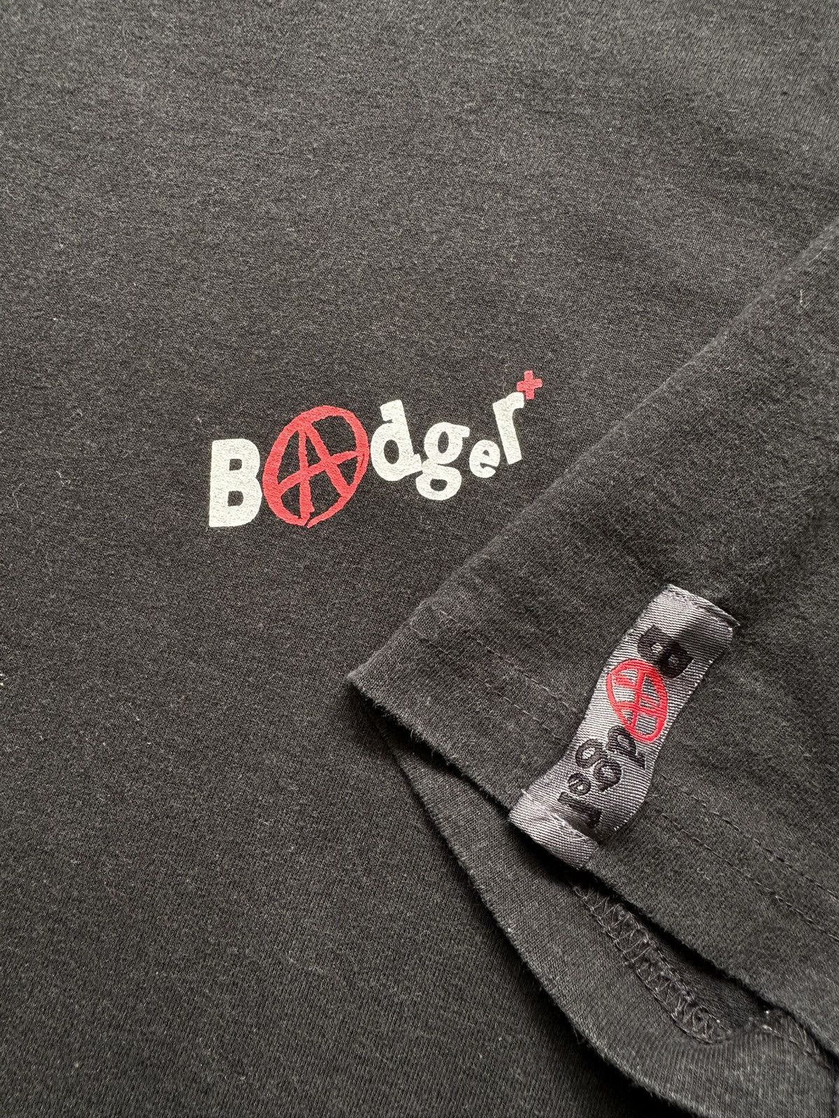 20471120 1990's Badger Anarchy punk tee Size US M / EU 48-50 / 2 - 6 Thumbnail