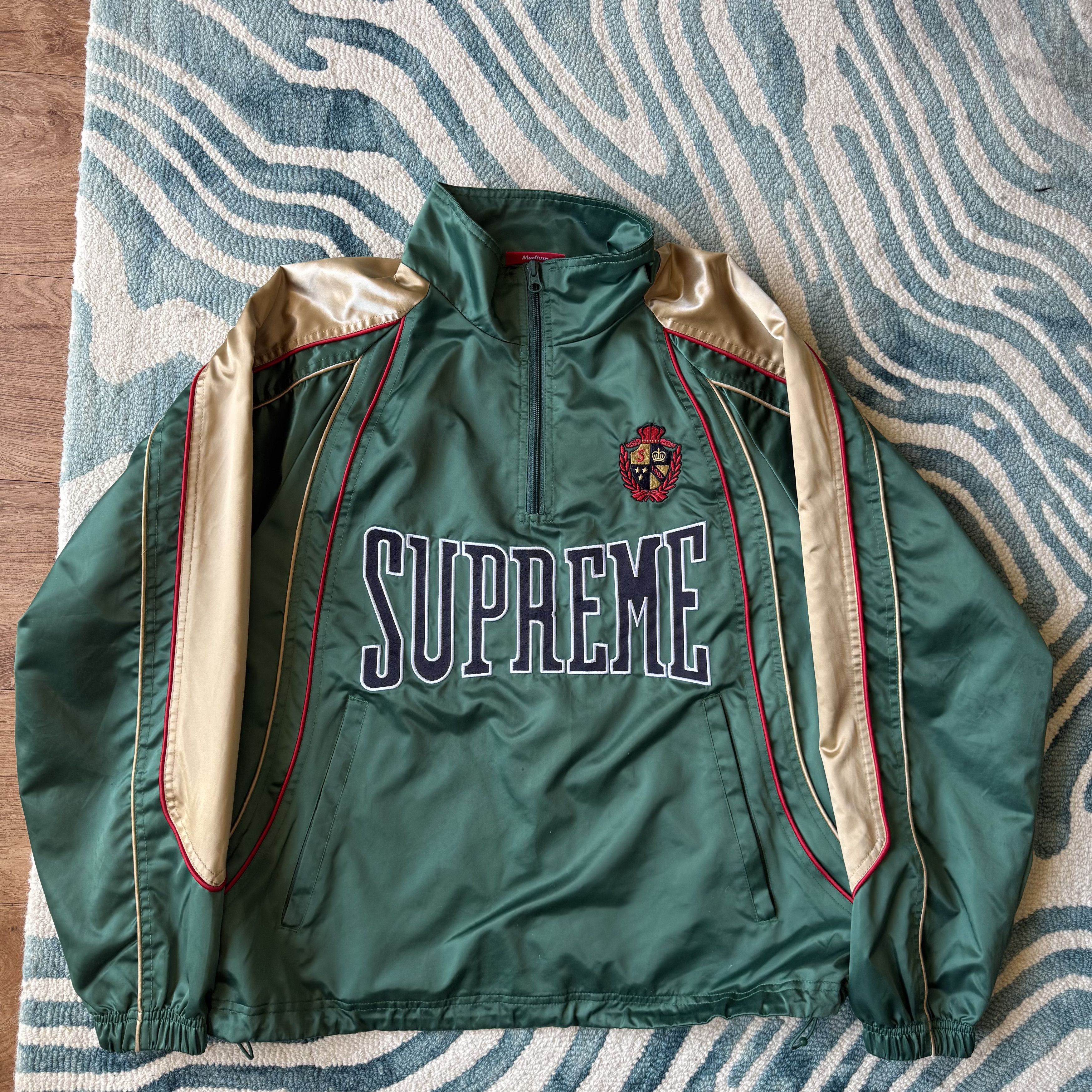 Supreme Supreme Satin Piping Pullover Mens Medium Green Gold Red Size US M / EU 48-50 / 2 - 1 Thumbnail