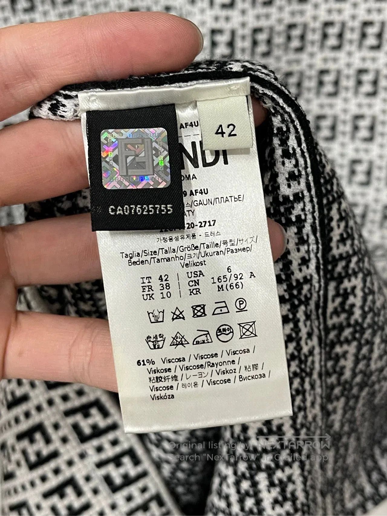 Fendi fendi logo print dress size 42. Size US 26 / EU 42 - 7 Thumbnail