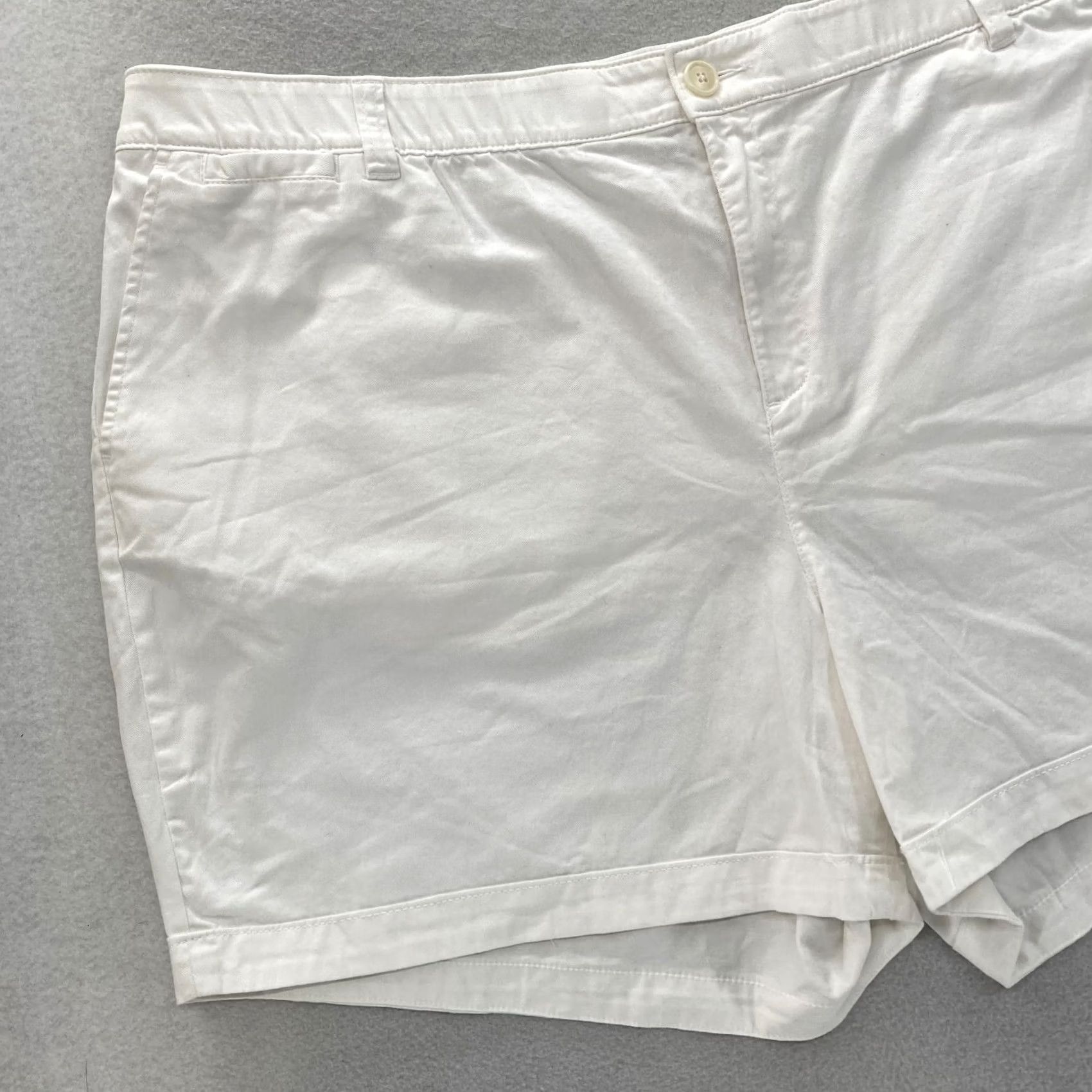 Vintage Lane Bryant Chino Collection Shorts Women's Plus 24 White Stretch Waistband NWT Size 34" / US 12 / IT 48 - 2 Thumbnail