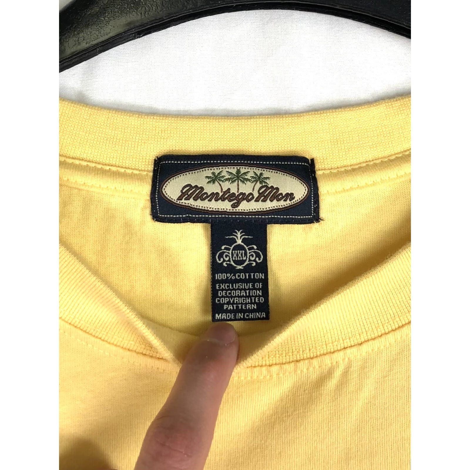 Vintage Montego Mon Mens XXL Yellow Pocket T Shirt 100% Cotton Embroidered BT23 Size Size US XXL / EU 58 / 5 - 5 Thumbnail