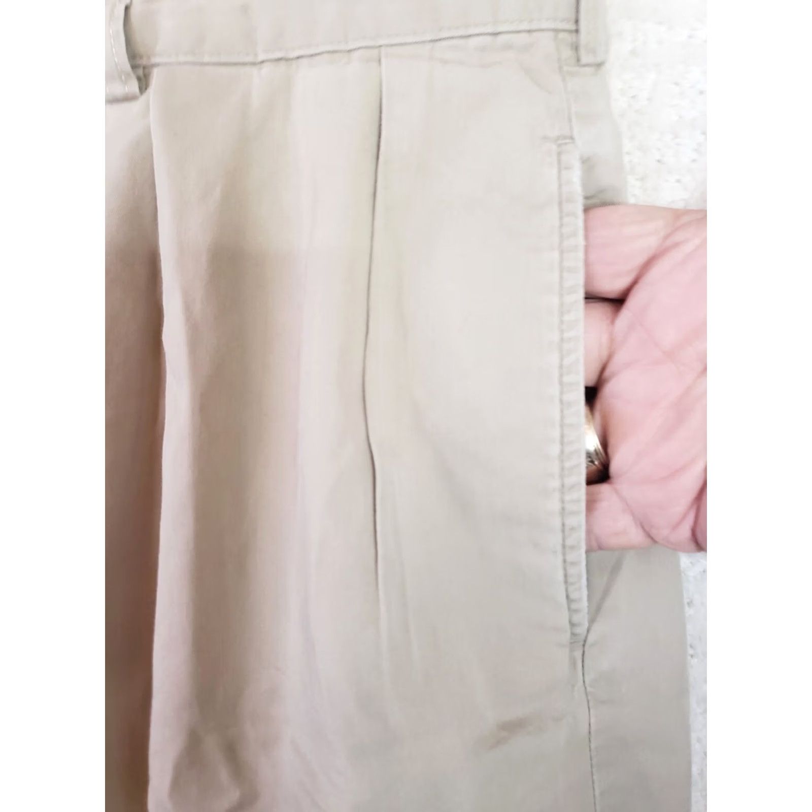 Ralph Lauren Polo Golf Ralph Lauren Chino Shorts Mens 38x8 Beige Cotton Pleated Zip Closure Regular Fit Shortsevent Casual Mens Size US M / EU 48-50 / 2 - 5 Thumbnail