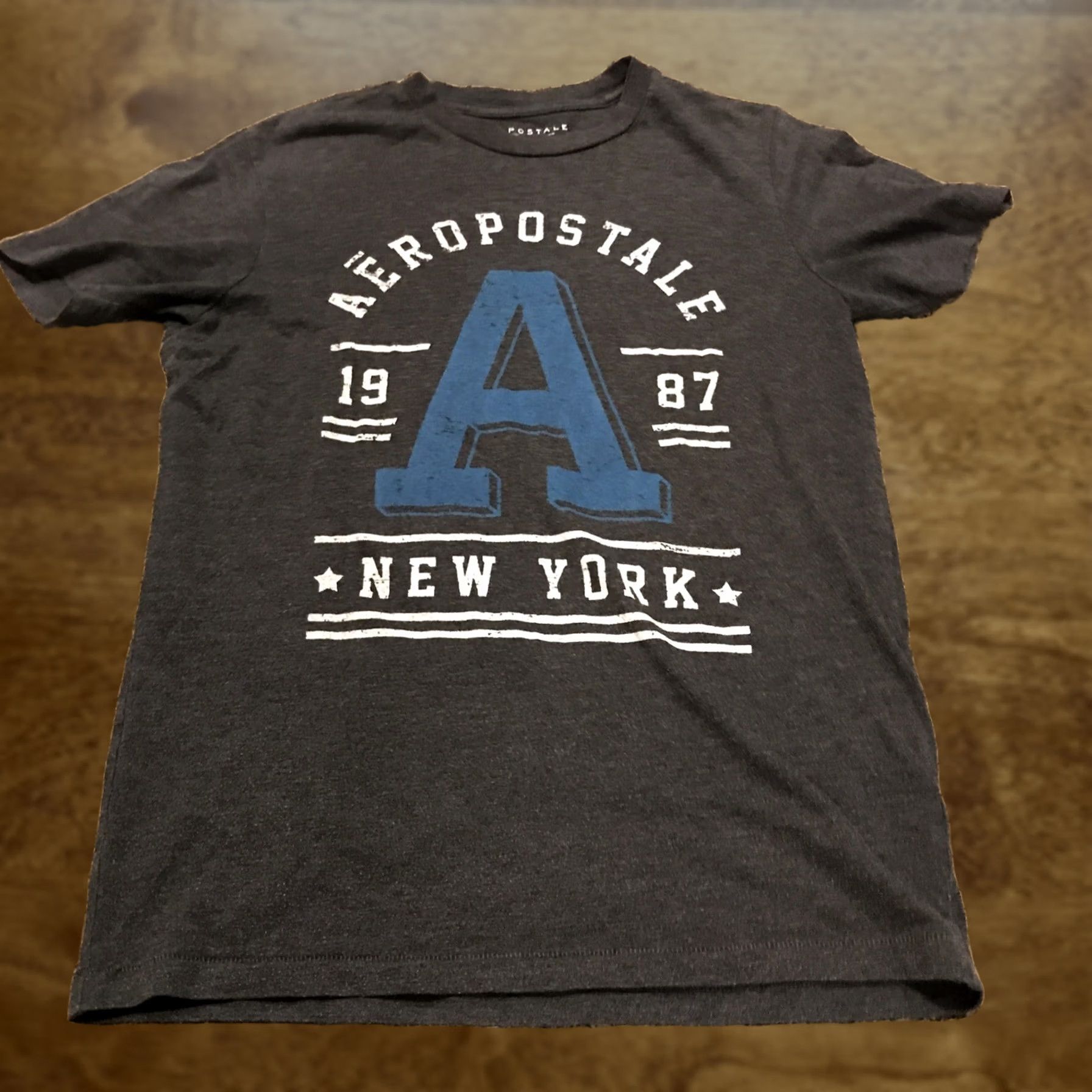 Vintage Aéropostale Mens S Gray Cotton Blend T-Shirt Short Sleeve Crew Neck Logo USA 90s? No, not applicable Size US S / EU 44-46 / 1 - 1 Thumbnail