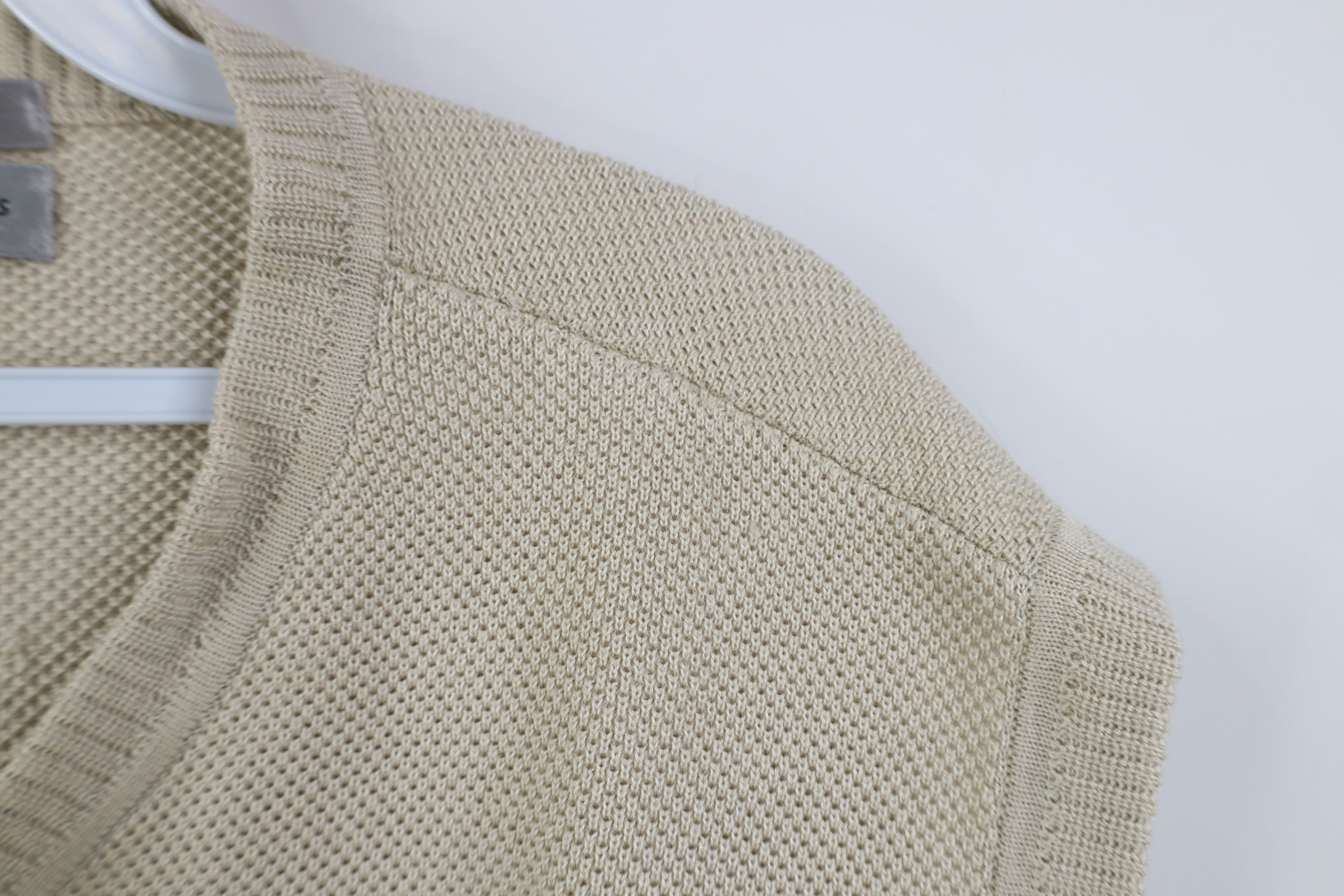 Vintage Vintage 90s Streetwear Thermal Knit Sweater Vest Beige Size US XXL / EU 58 / 5 - 8 Thumbnail