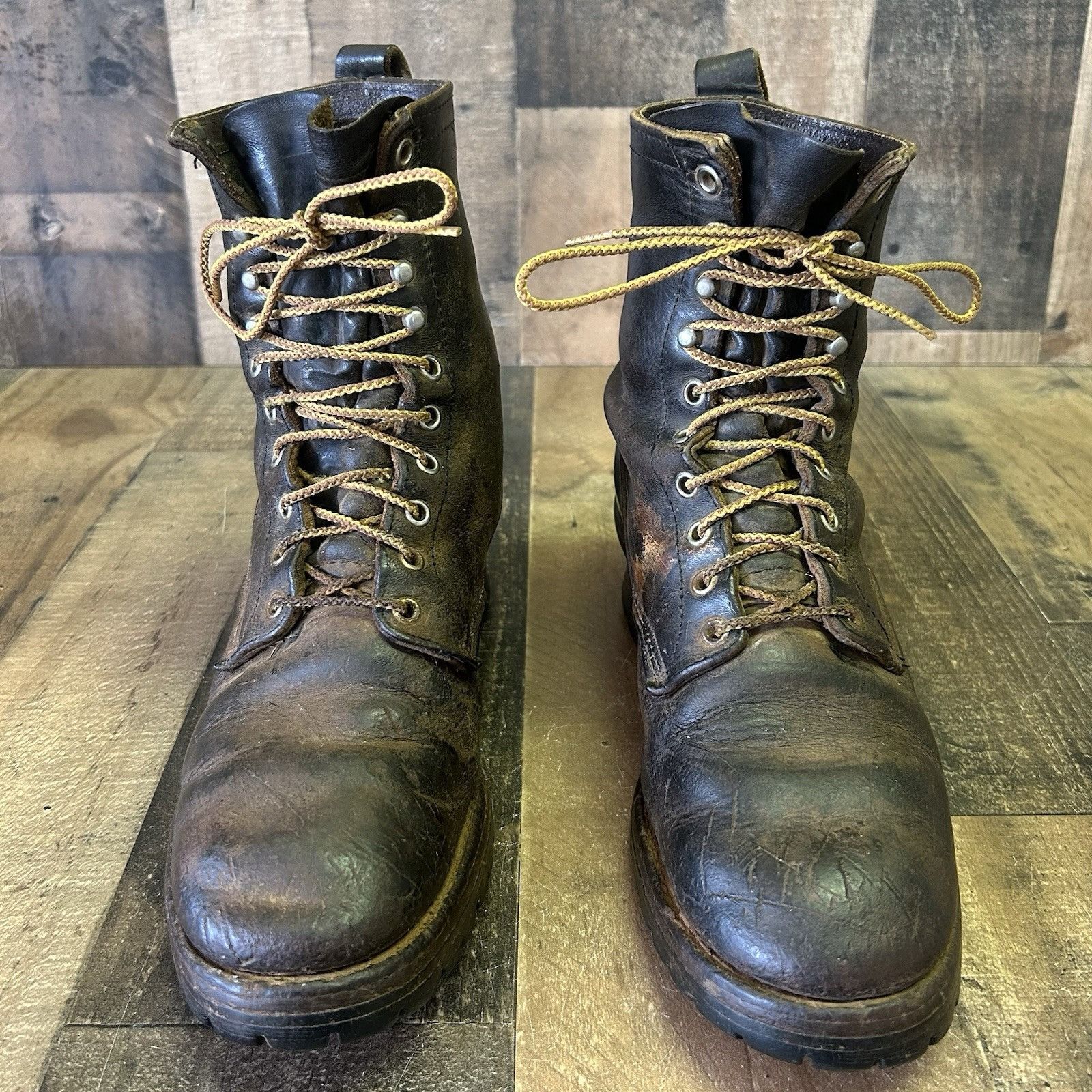 Red Wing Red Wing Vintage Plain Toe Work Boots Mens 9 D Size US 9 / EU 42 - 1 Thumbnail