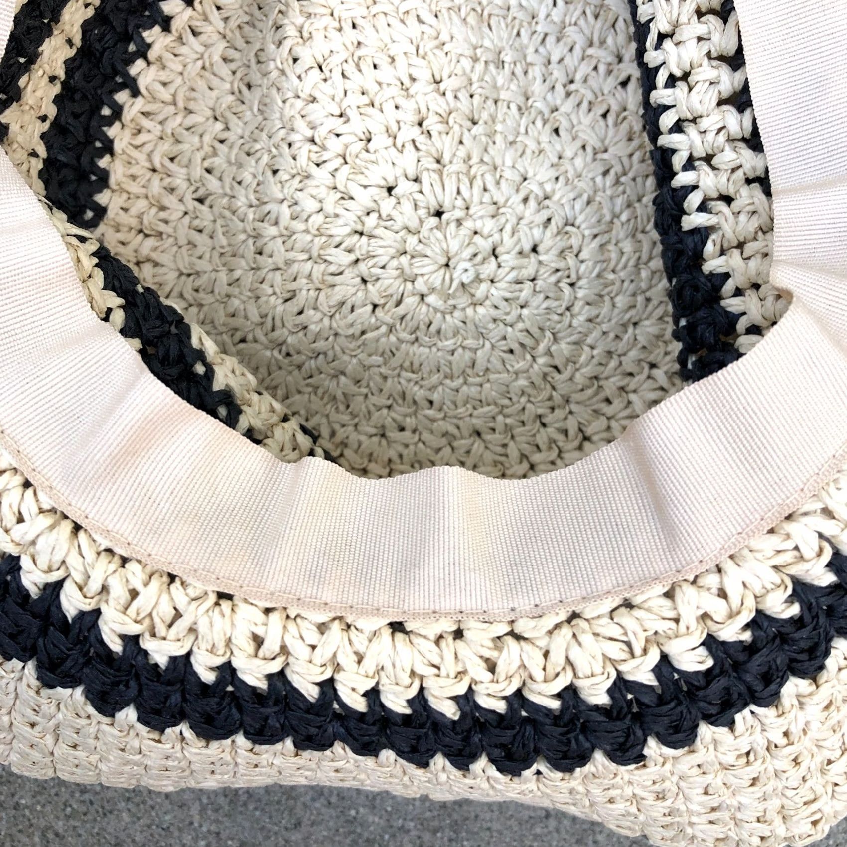 Gap VTG Gap Crochet Packable Bucket Sun Hat Women's One Size Travel Cap Beige Hats Mens Womens Girls Boys? Size ONE SIZE - 8 Thumbnail
