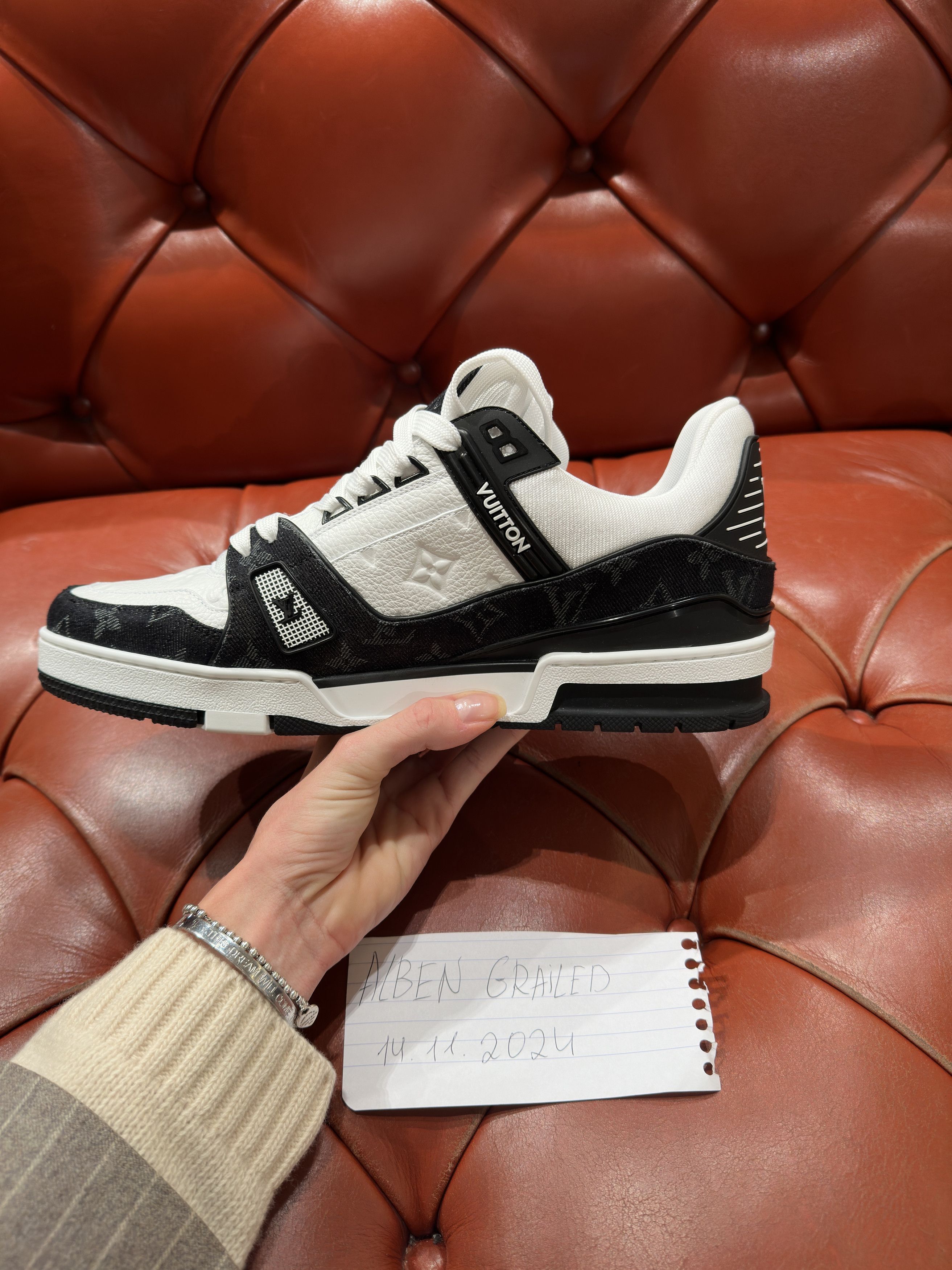 Louis Vuitton Louis Vuitton Trainer Sneaker Size US 10.5 / EU 43-44 - 5 Thumbnail