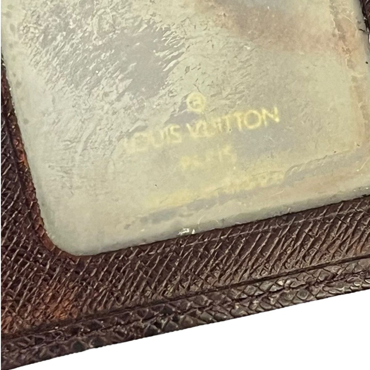 Louis Vuitton Louis Vuitton Taiga ID Case Size ONE SIZE - 6 Thumbnail