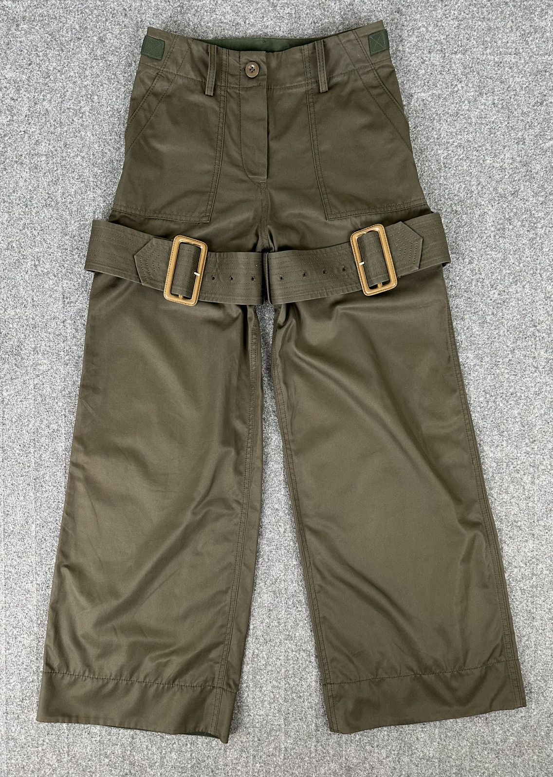 Sacai Sacai - Military Cargo Bondage Pants in Army Green Size 28" / US 6 / IT 42 - 1 Thumbnail