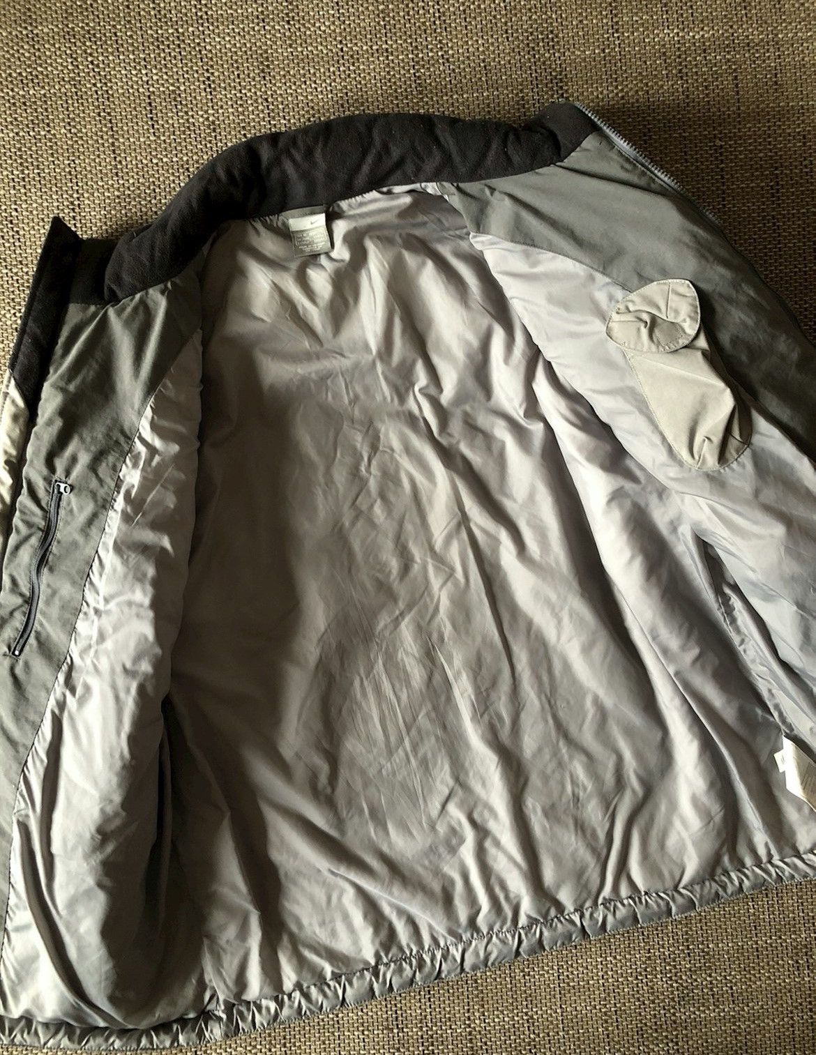 Nike Nike swoosh y2k puffer zip up jacket vintage Size US M / EU 48-50 / 2 - 8 Thumbnail