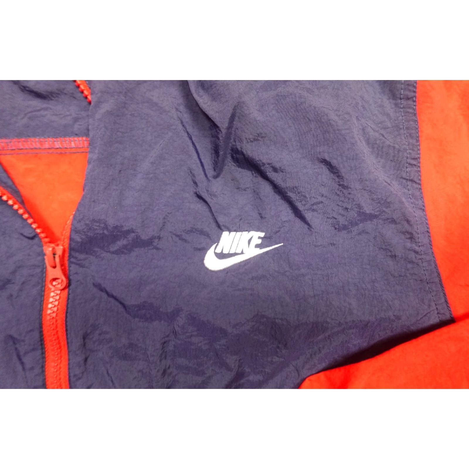 Nike Nike Windbreaker Jacket Mens XL Red Packable Lightweight Hooded Windbreaker Nike Jacket XL Mens Red Size US XL / EU 56 / 4 - 4 Thumbnail