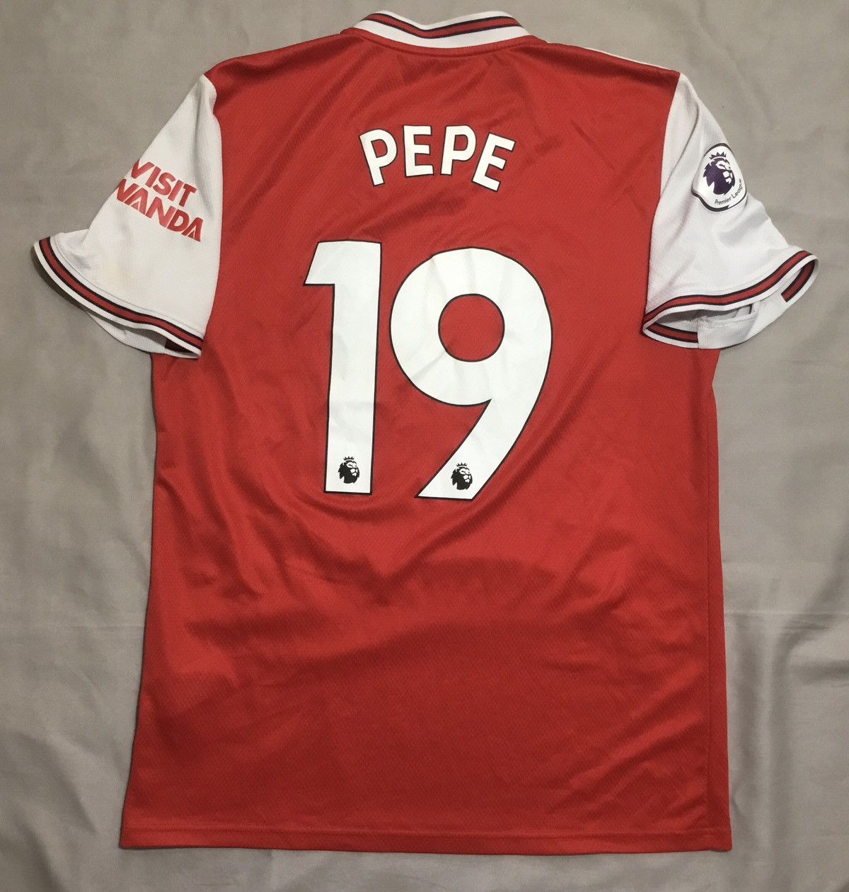 Adidas ARSENAL F.C. ENGLAND 2019/2020 HOME FOOTBALL SHIRT PEPE #19 Size US M / EU 48-50 / 2 - 2 Thumbnail