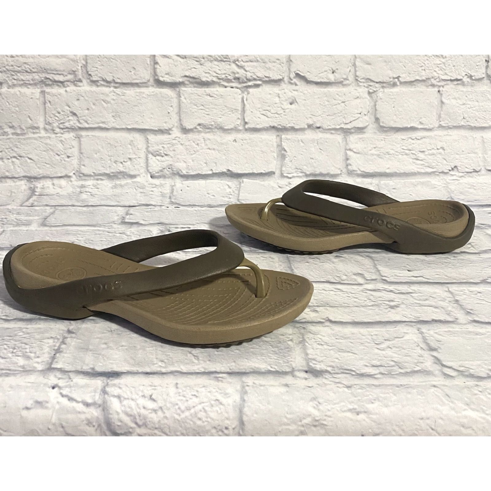 Crocs CROCS Sandal Women Thong Flip Flop Rubber Comfort Brown Tan Size 11 Womens Size US 9 / IT 39 - 2 Thumbnail