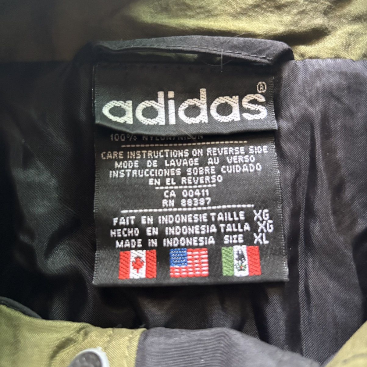 Adidas × Vintage Vintage spy hard 90s windbreaker Size US XL / EU 56 / 4 - 4 Thumbnail