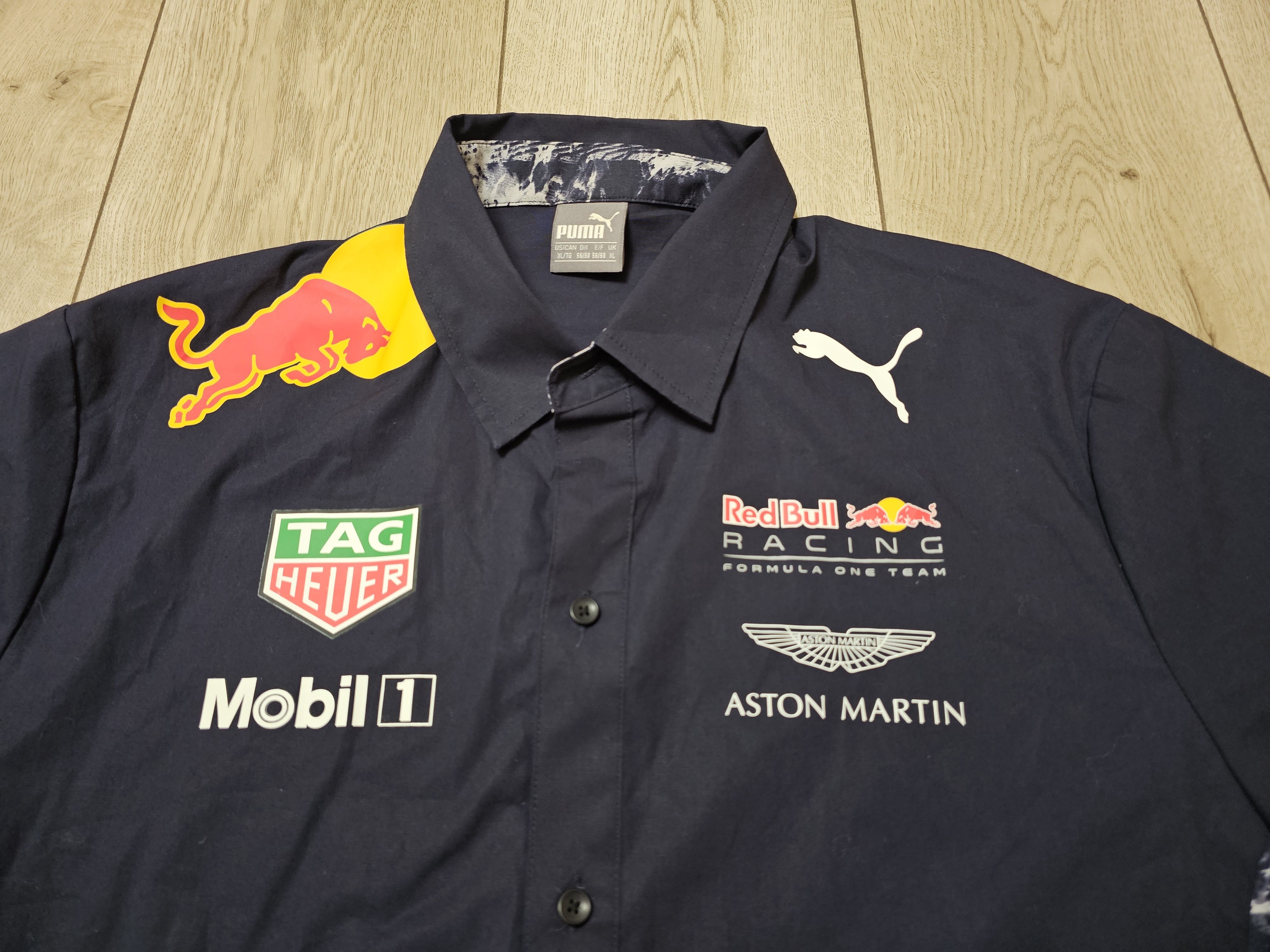Formula 1 RED BULL RACING SHIRT BUTTON 2017 F1 TEAM SHIRT BUTTON Size US XL / EU 56 / 4 - 3 Thumbnail