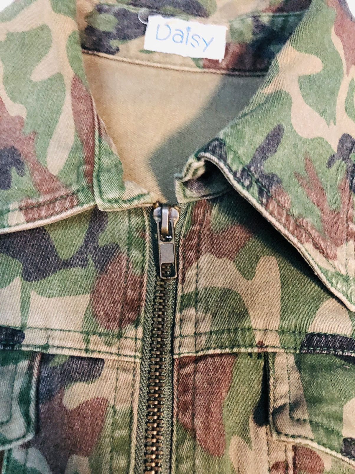 Japanese Brand Daisy Soldier Pattern Clothes (6) Size ONE SIZE - 7 Thumbnail