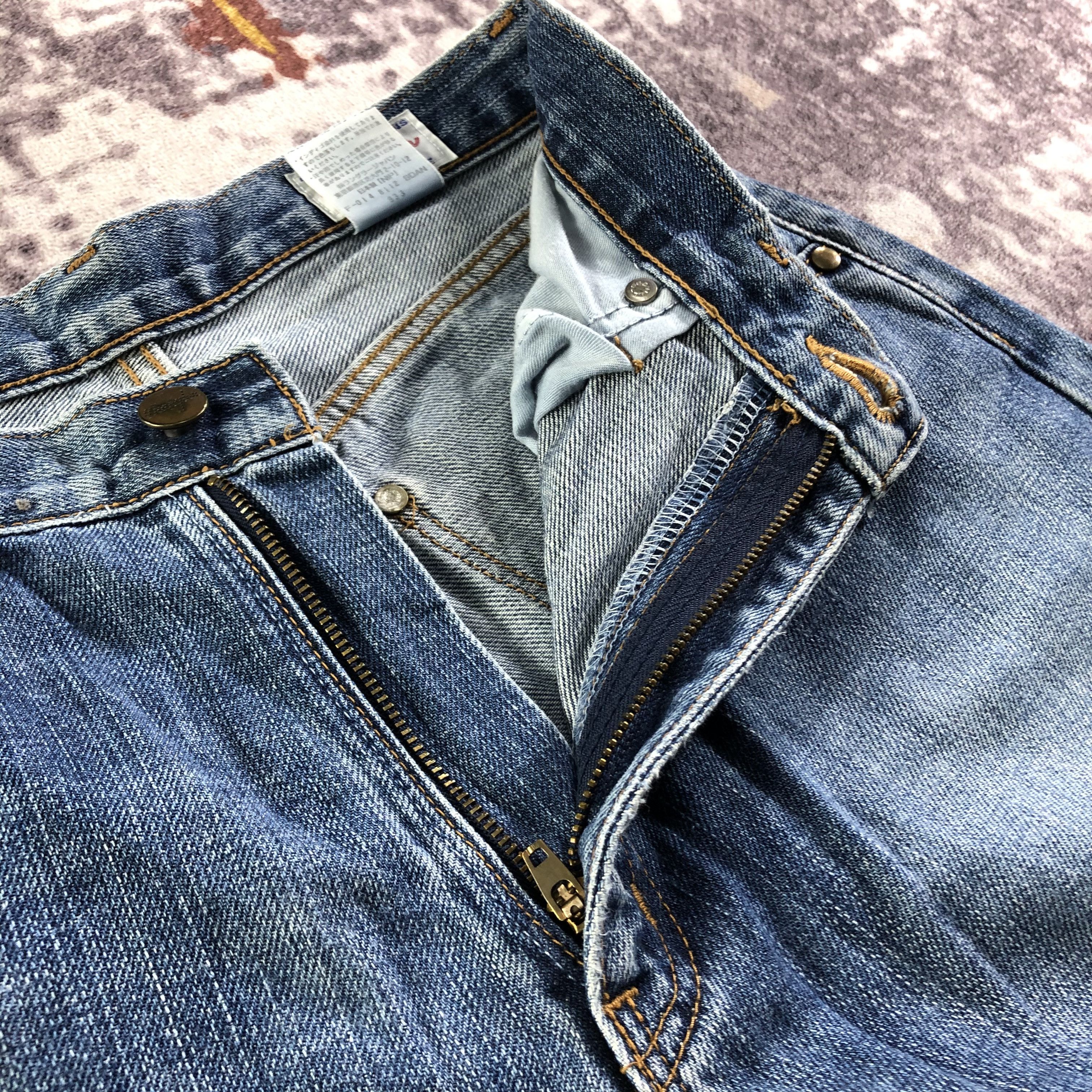 Vintage Vintage Blue Wash Wrangler Selvedge Jeans-JM3571 Size US 28 / EU 44 - 7 Thumbnail