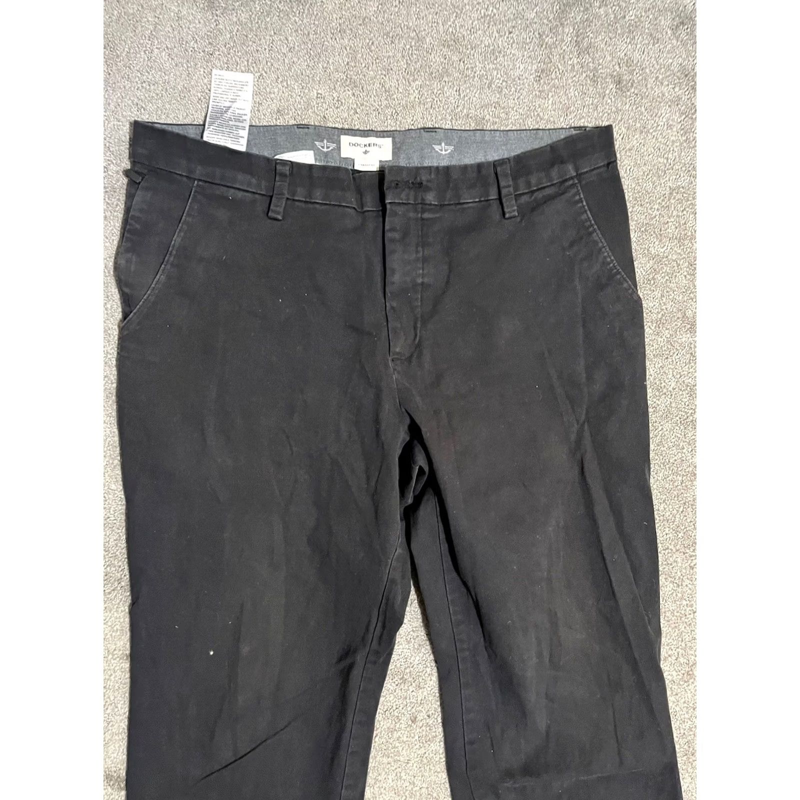 Dockers DOCKERS Pants Flat Front Straight Fit Mens 38x32 Black Chino Classic 38 Regular Cotton Leather Button Belt Loops Vintage No Size US 38 / EU 54 - 2 Thumbnail