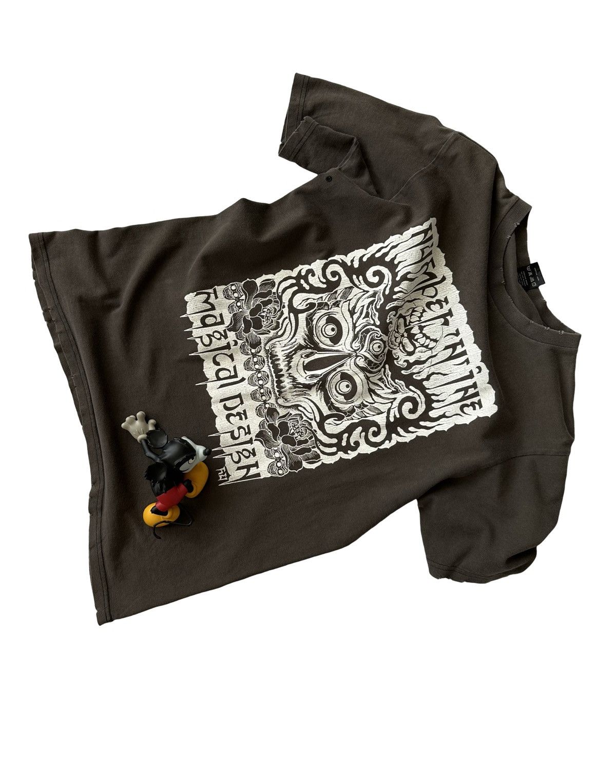 Magical Design × Number (N)ine 2004 Takahiro Magical Design Brown Tee size 2 Size US M / EU 48-50 / 2 - 11 Thumbnail