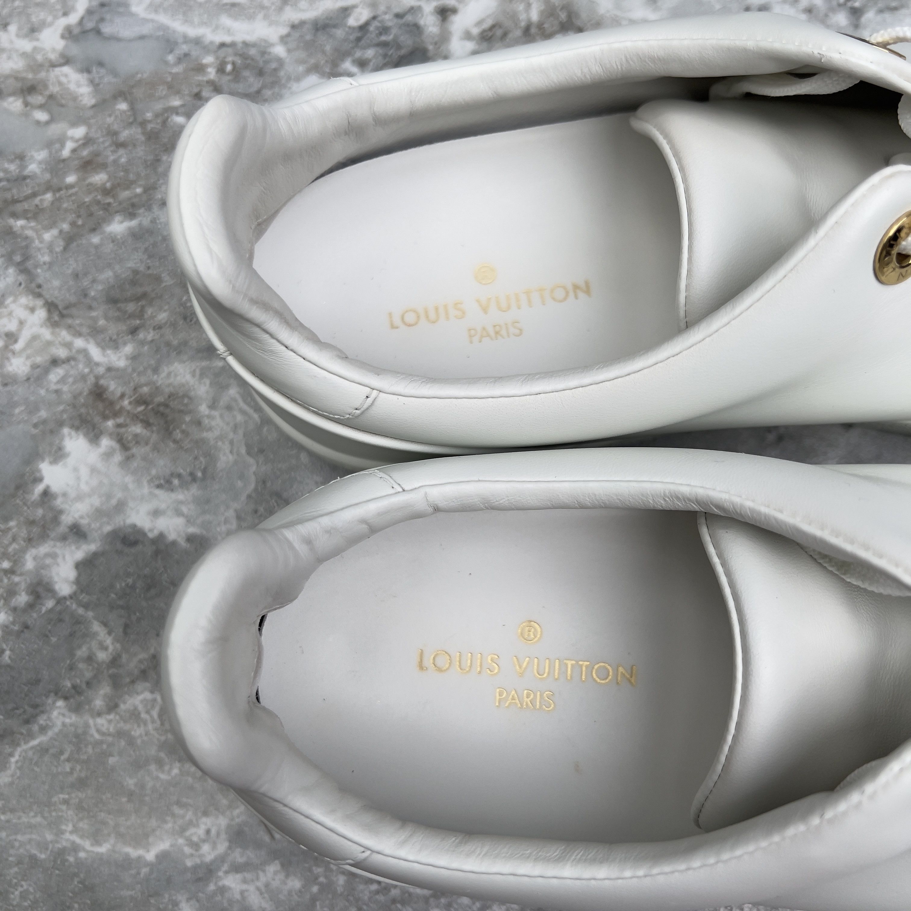 Louis Vuitton Louis Vuitton Frontrow Logo Low Top Sneakers Leather Size US 8.5 / IT 38.5 - 8 Thumbnail
