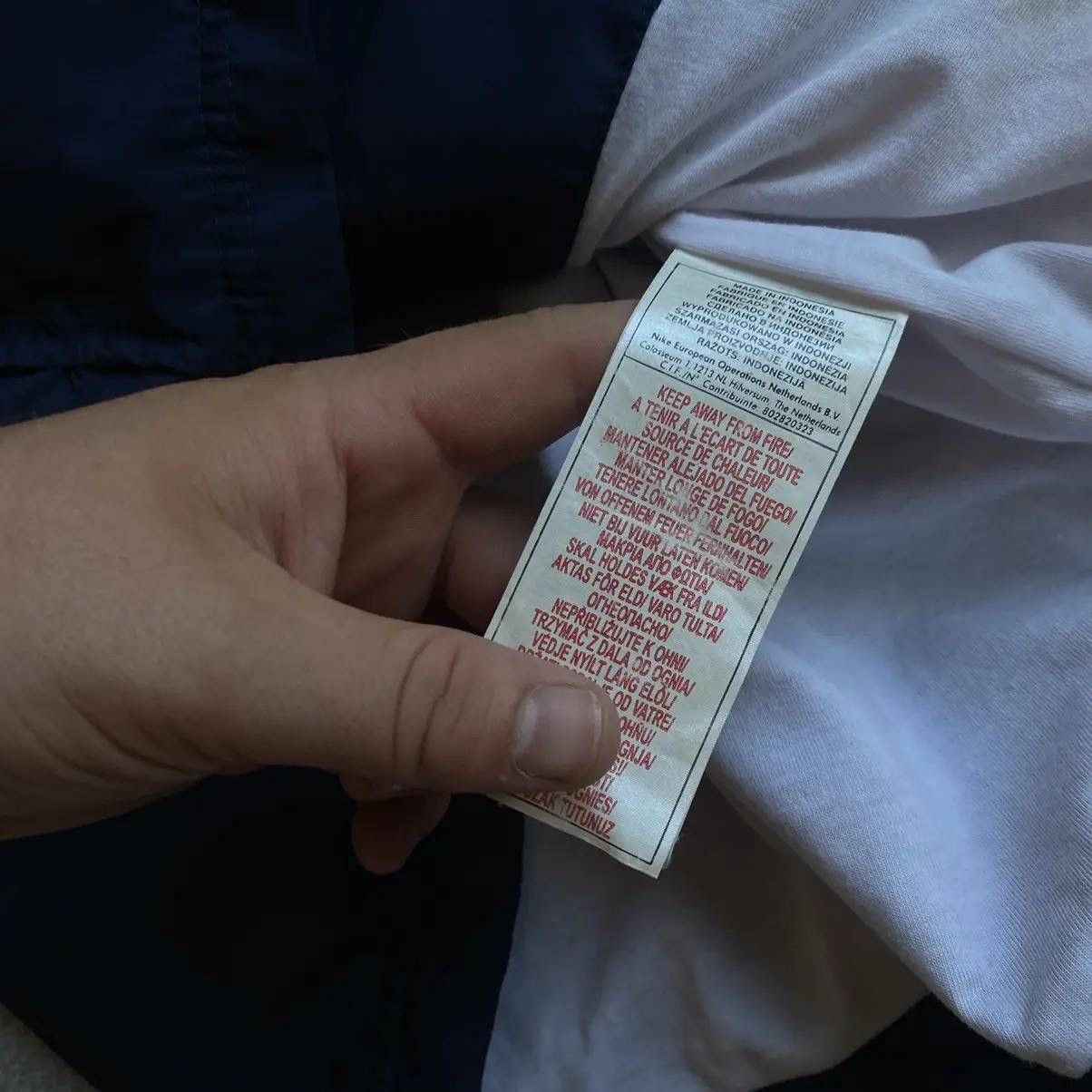 Nike × Vintage Vintage Nike Nylon Y2K Track Light Jacket Size US M / EU 48-50 / 2 - 7 Thumbnail