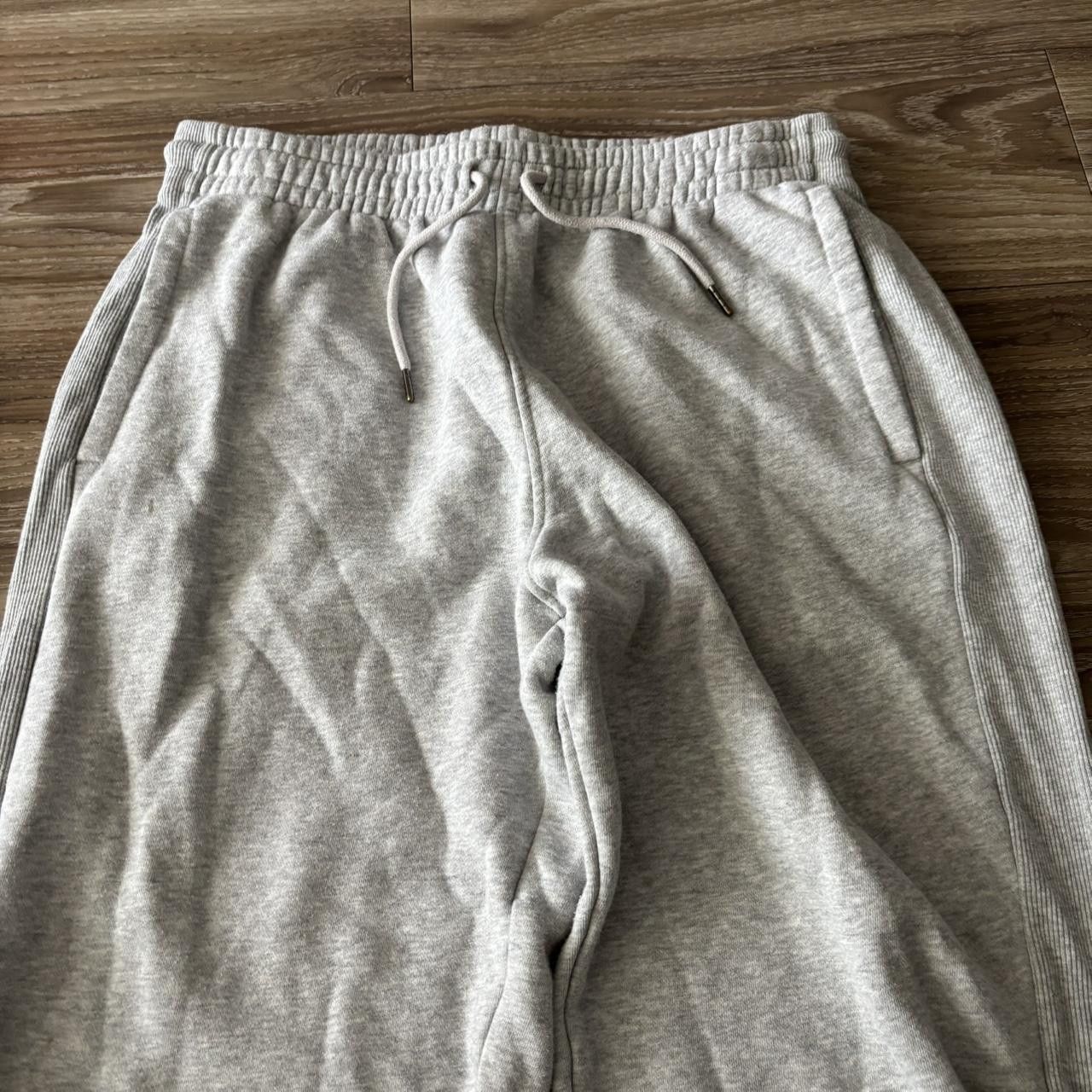 Vintage Crazy Vintage Y2K/2000s Baggy Light Grey Skater Essential Sweatpants! Fits M Size US 34 / EU 50 - 4 Thumbnail