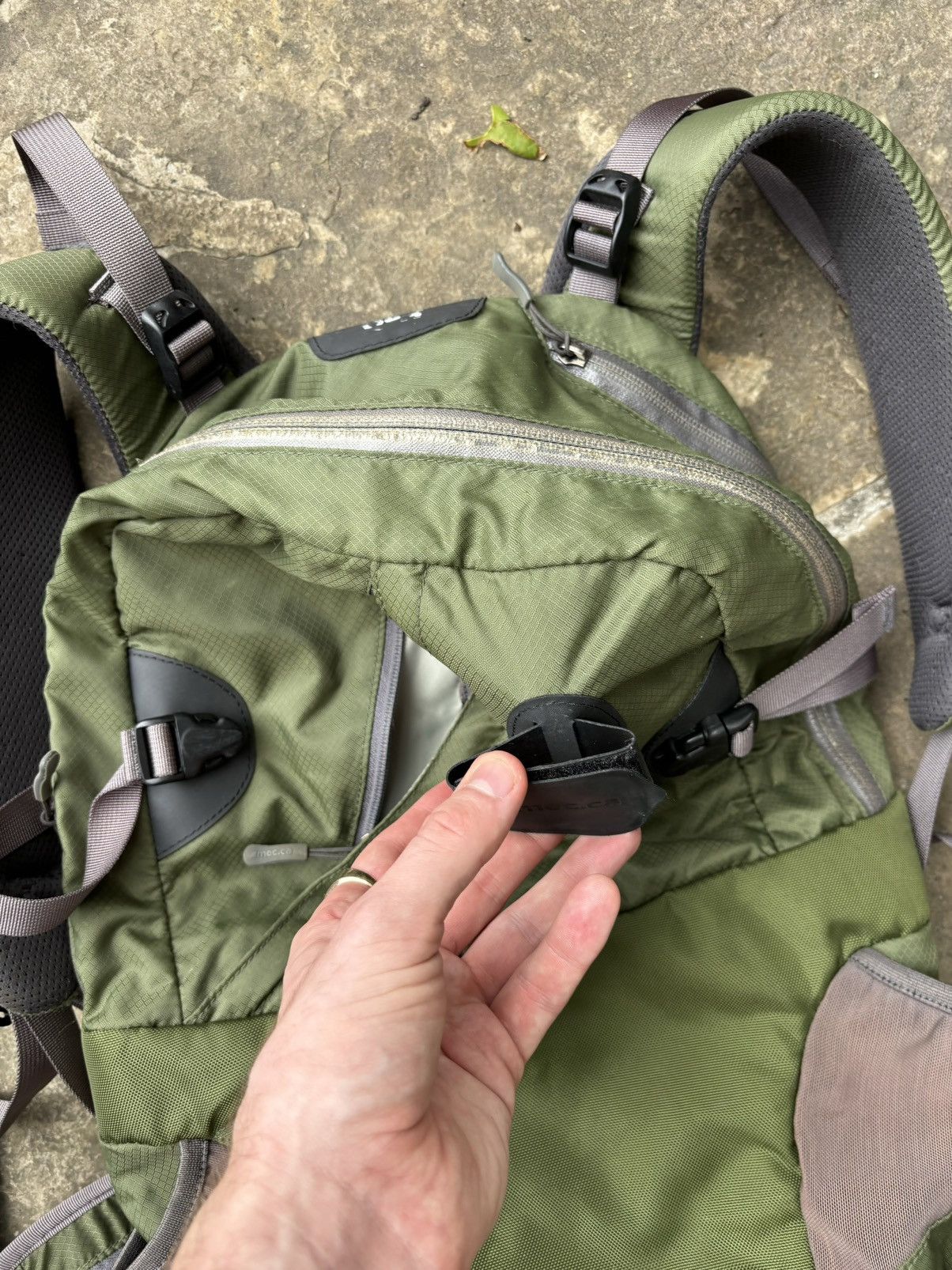 Mountain Equipment × Mountain Equipment Company × Vintage Vintage MEC Backpack 2000s Mountain Equipment Co-op Air 22 Size ONE SIZE - 14 Thumbnail