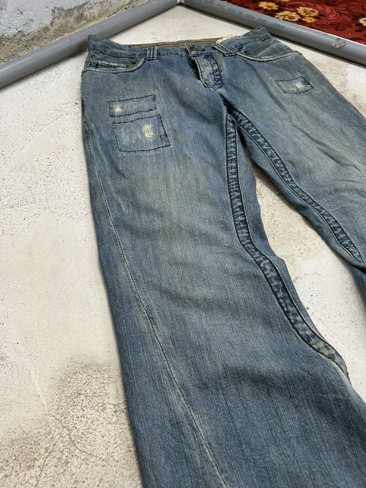 Le Grande Bleu (L.G.B.) Vintage Flare Stitch’s Tailored Denim Japan Uroboro Dirty Size US 32 / EU 48 - 7 Thumbnail