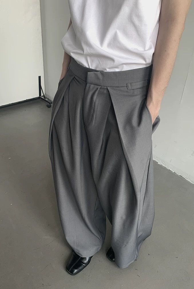 Japanese Brand × Vintage Cleanfit retro pleated buckle loose fit pants Size US 30 / EU 46 - 1 Thumbnail