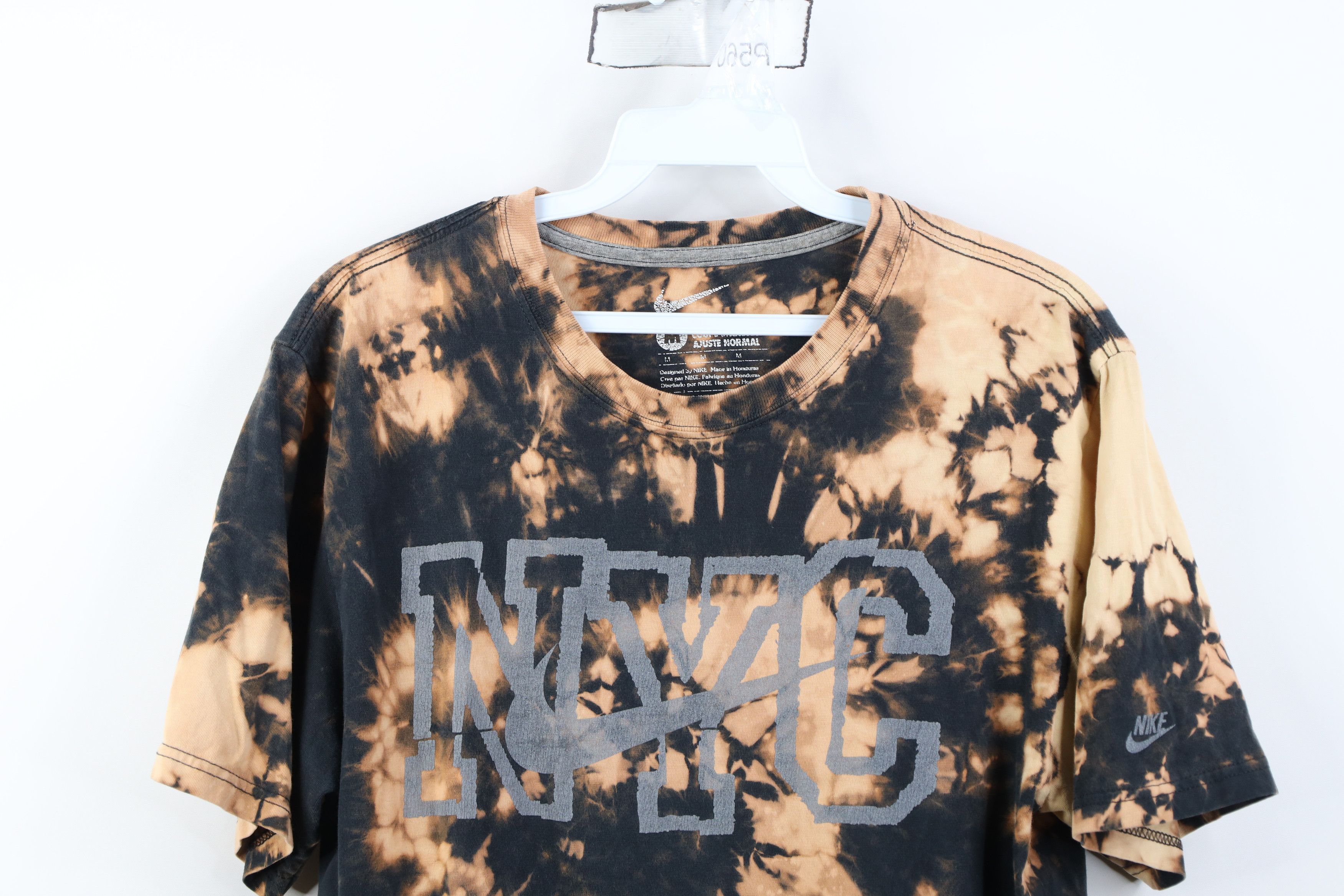 Nike Vintage Nike Big Swoosh NYC New York City Acid Wash T-Shirt Size US M / EU 48-50 / 2 - 2 Thumbnail