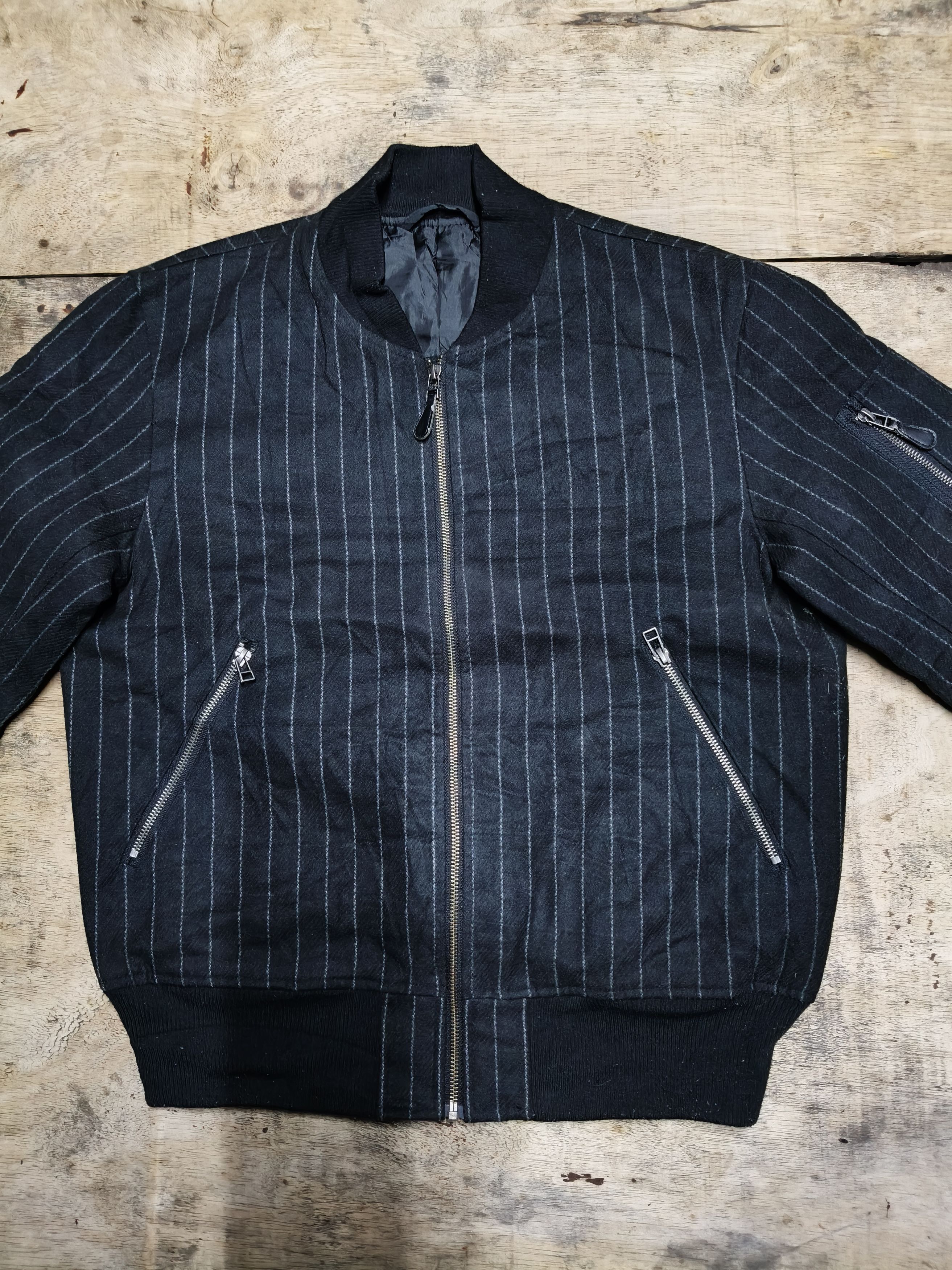 GU GU Pinstripe Bomber Jacket Size US L / EU 52-54 / 3 - 5 Thumbnail