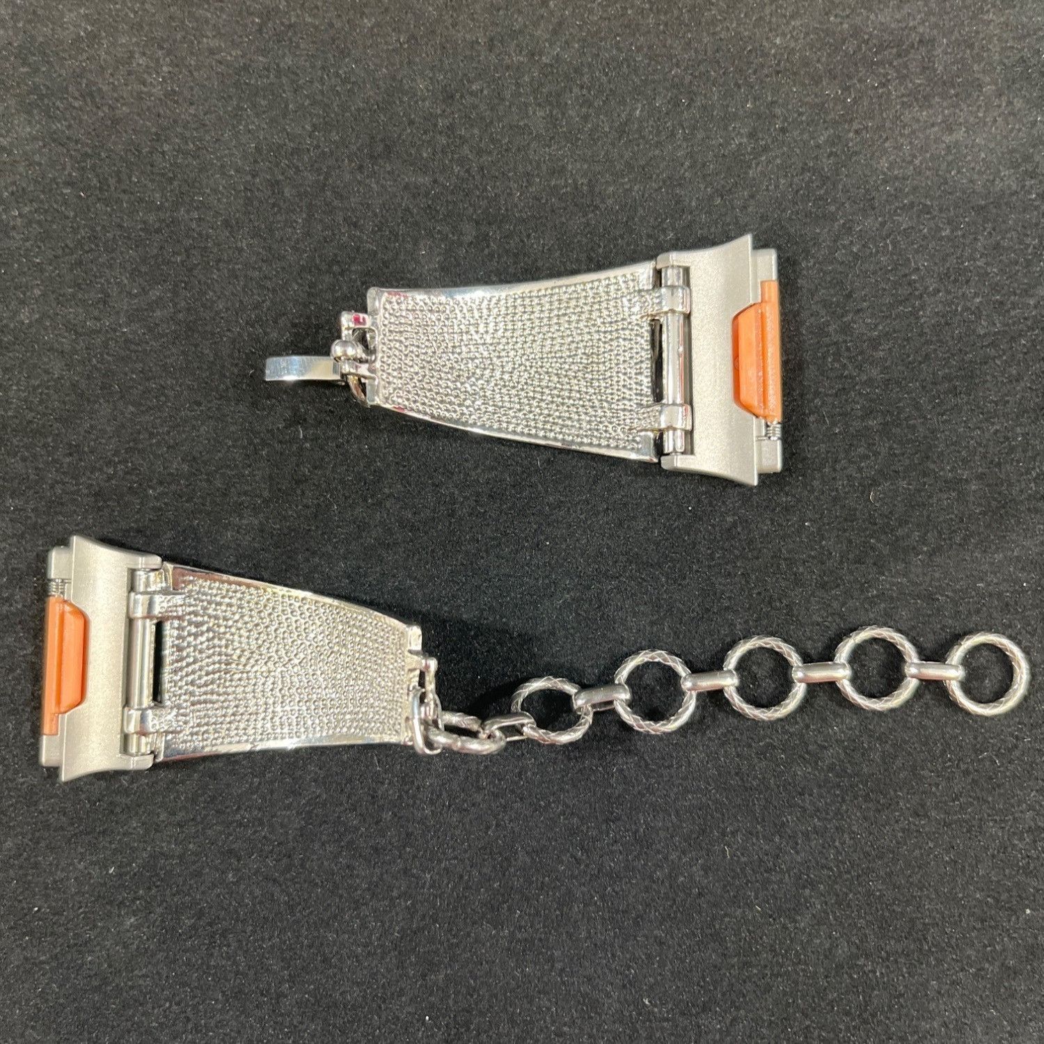 Other Vintage Womens Silver Watchband Accessory SKU 6435 Size ONE SIZE - 3 Thumbnail