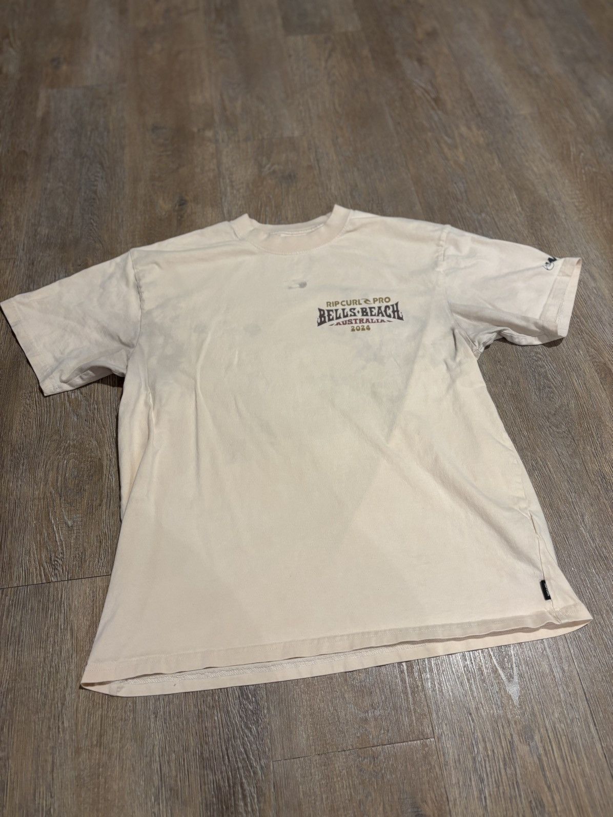 Rip Curl RIPCURL BEACH TSHIRT Size US S / EU 44-46 / 1 - 1 Thumbnail