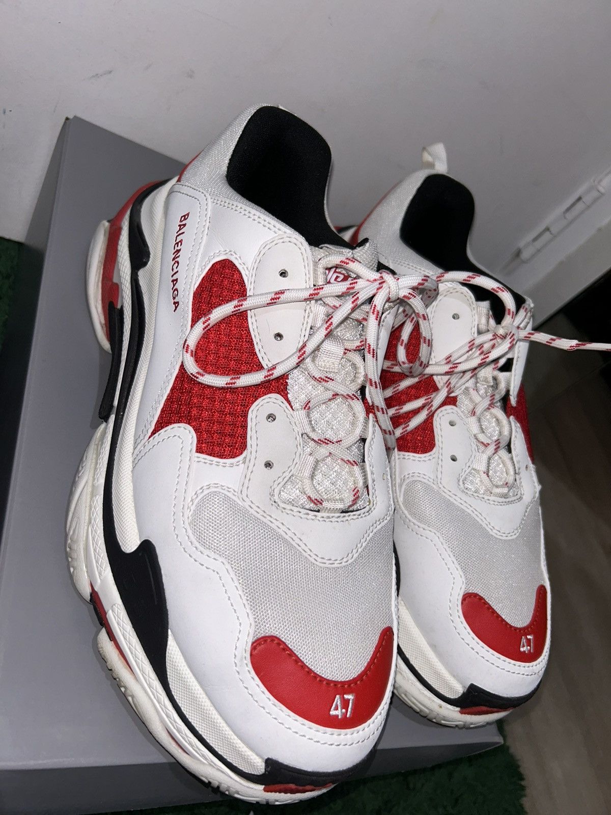 Balenciaga Balenciaga Triple S 47 Size 14 White Preowned With Box Size US 14 / EU 47 - 4 Thumbnail