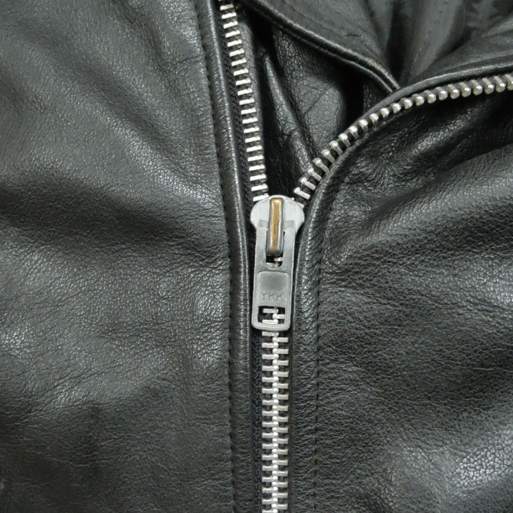 Vintage VINTAGE Wilsons Leather Jacket Mens Large Black Bomber Jacket Size US L / EU 52-54 / 3 - 5 Thumbnail