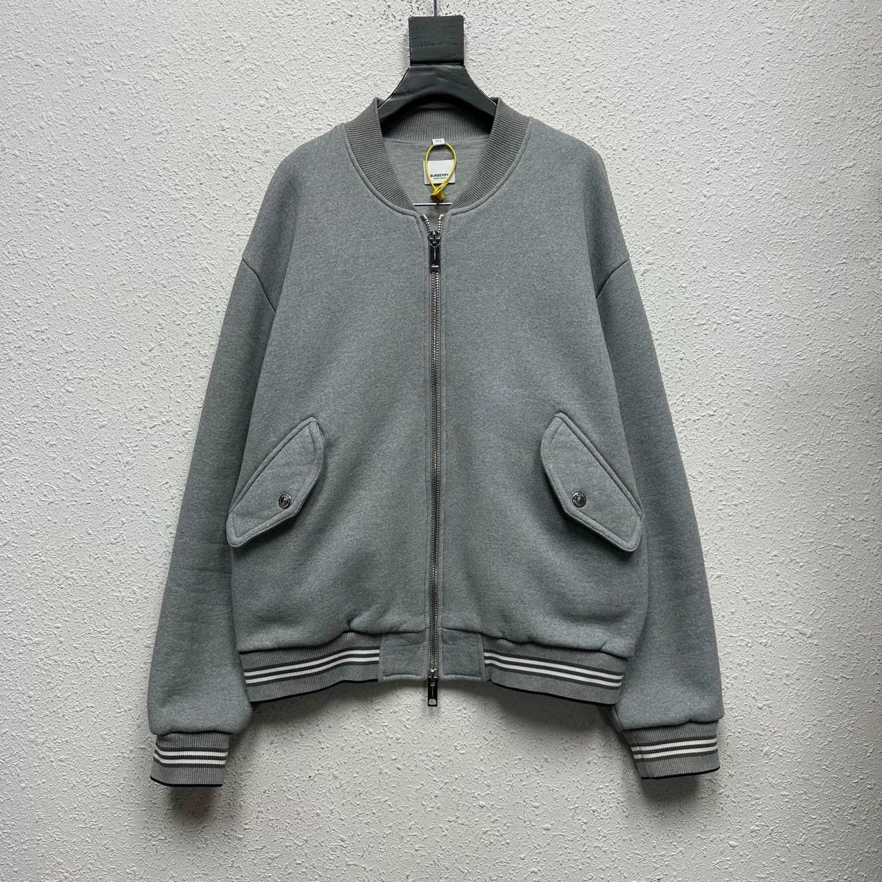 Burberry Burberry Gray Back Slogan Logo Baseball Jacket Size US XXL / EU 58 / 5 - 1 Thumbnail