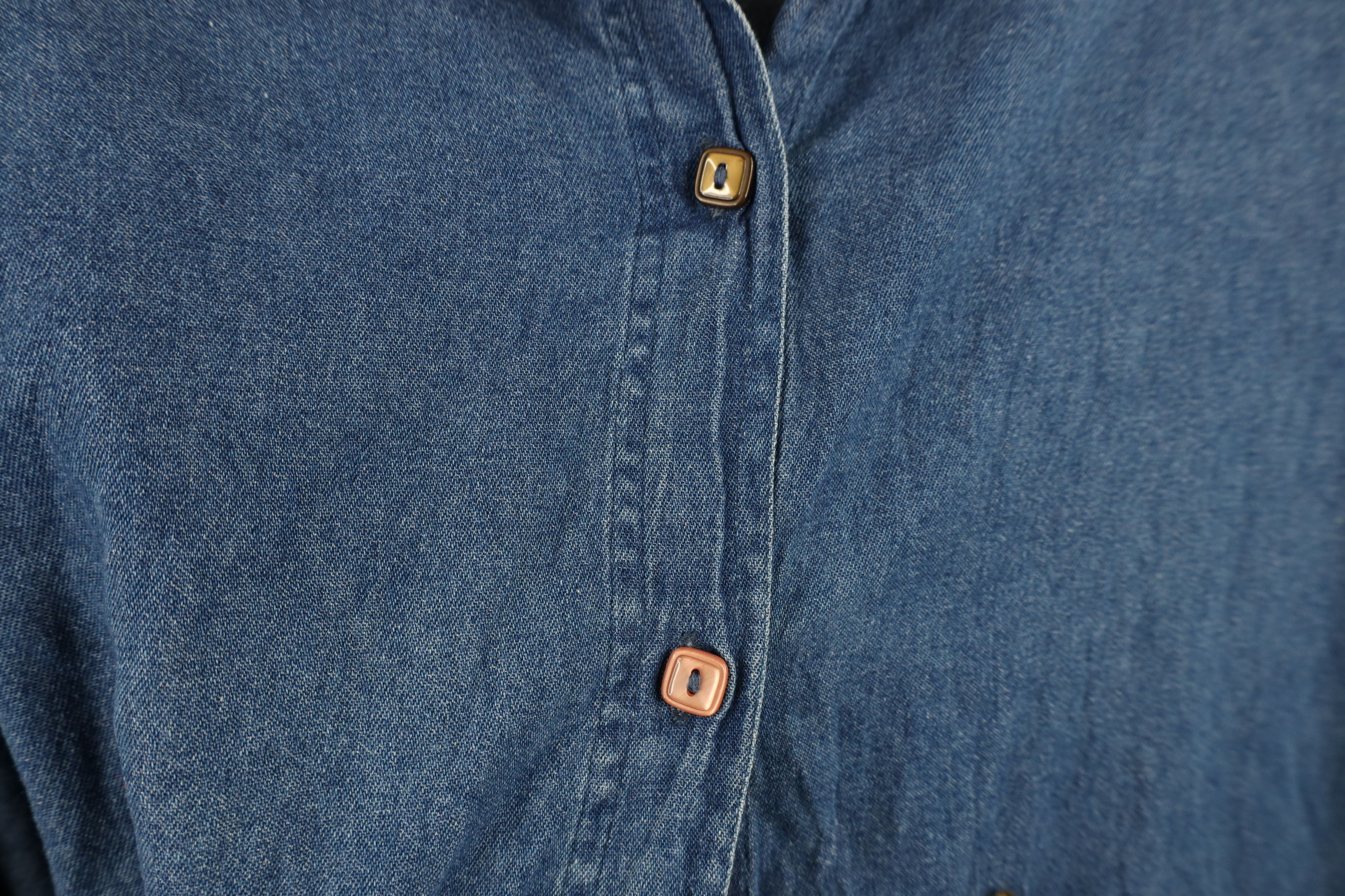 Vintage Vintage 90s Streetwear Embroidered Flower Denim Button Shirt Size XL / US 12-14 / IT 48-50 - 5 Thumbnail