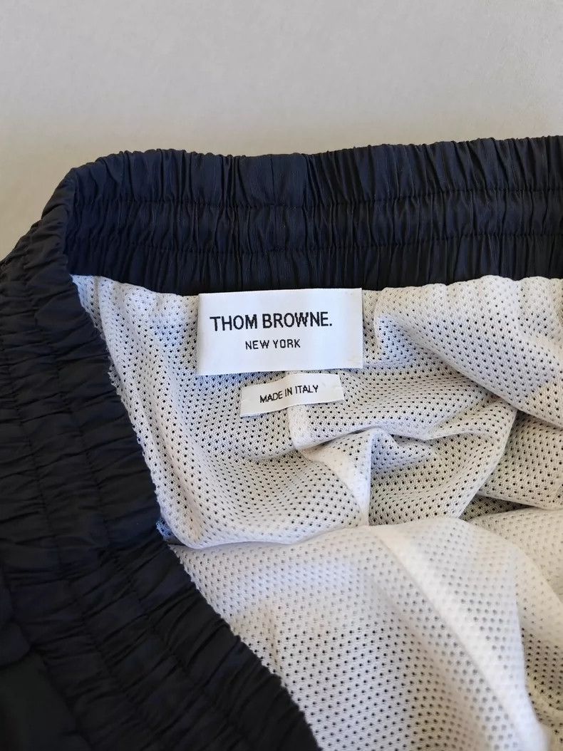 Thom Browne Thom Browne size2 Nylon casual sportswear Size US 26 / EU 42 - 3 Thumbnail