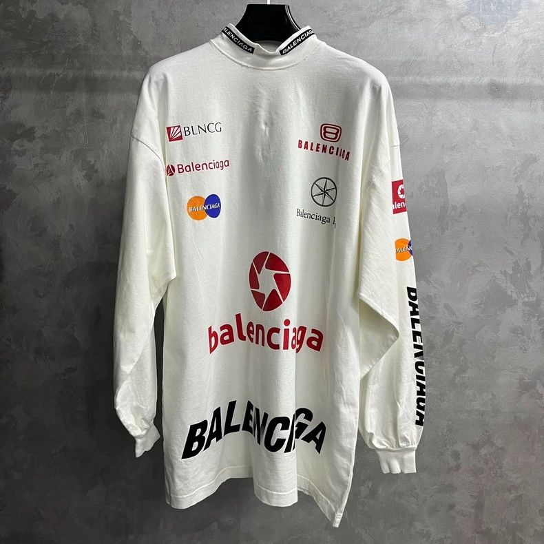 Balenciaga Balenciaga Long Sleeve White Graphic Tee Size US M / EU 48-50 / 2 - 1 Thumbnail